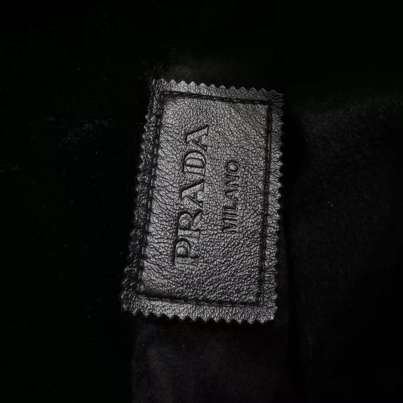 Prada Prada Fur all-in-one double-sided jacket 2505-Nextarrow Size US L / EU 52-54 / 3 - 5 Thumbnail