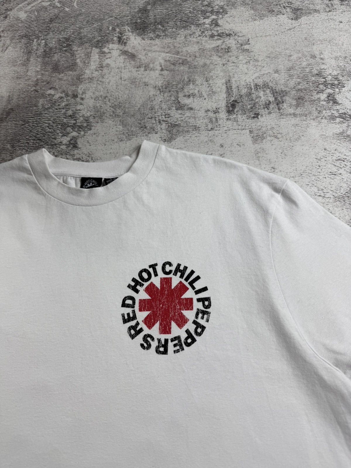 Band Tees Red Hot Chili Peppers RHCP Vintage Merch Devil T Shirt Tee Size US L / EU 52-54 / 3 - 15 Thumbnail