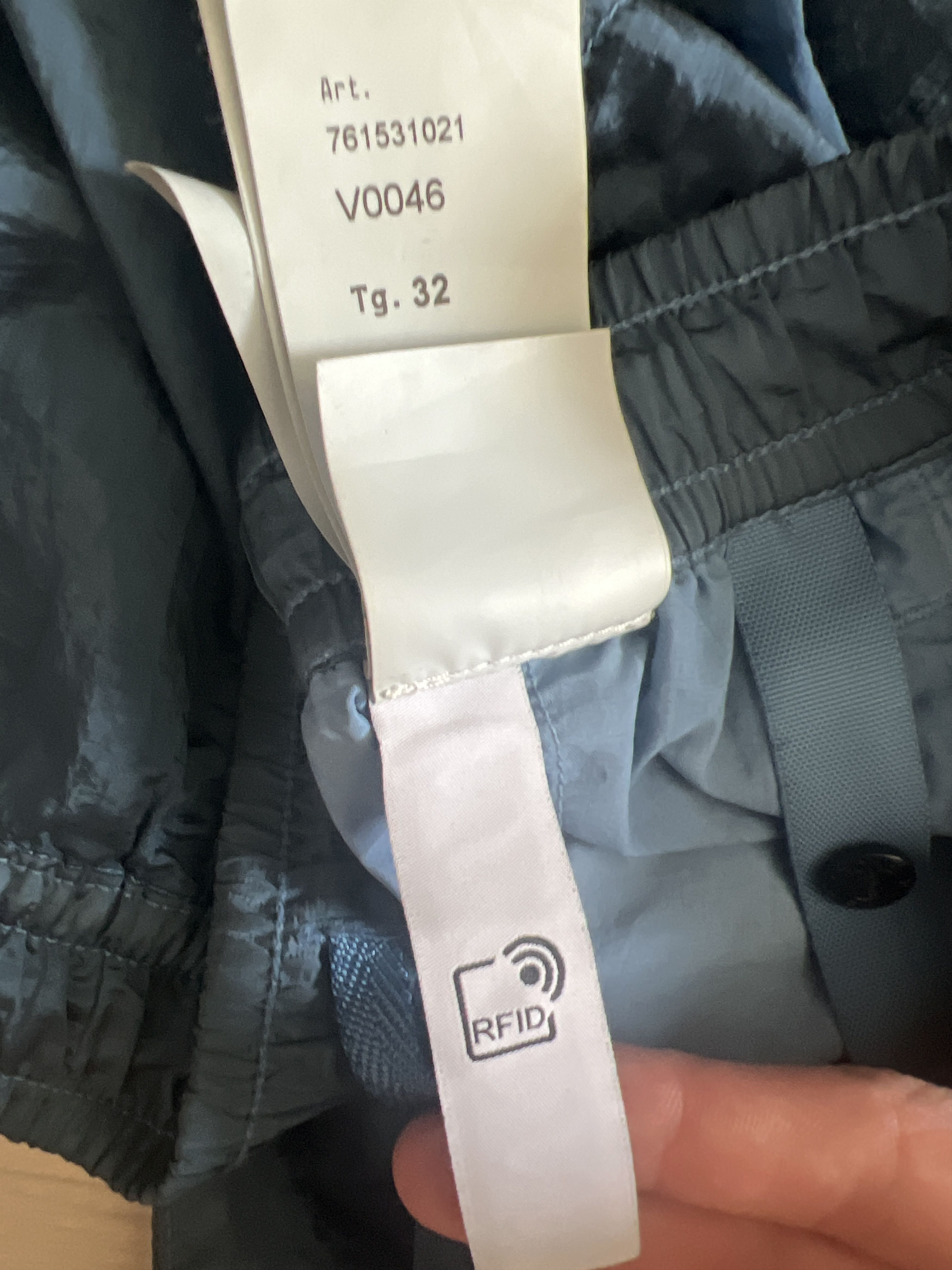 Stone Island Stone island nylon pants Size US 32 / EU 48 - 18 Thumbnail