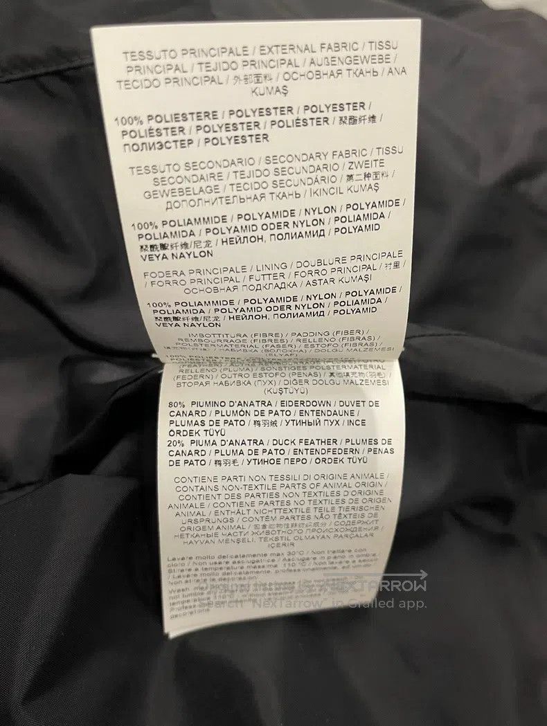 Versace Versace Black and gold down jacket Size US S / EU 44-46 / 1 - 9 Thumbnail