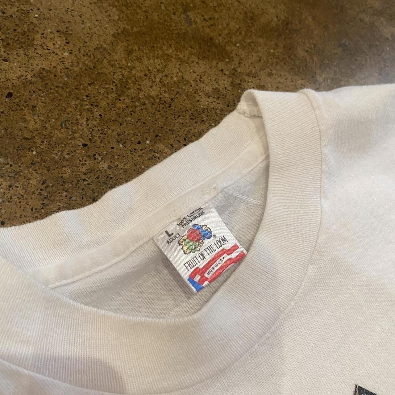 Fruit Of The Loom Fruit of the Loom Men's White and Blue Tshirt Size US L / EU 52-54 / 3 - 5 Thumbnail