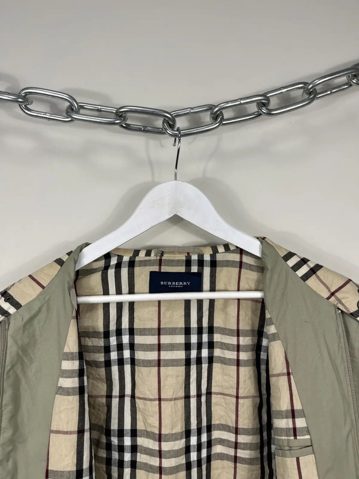Burberry Vintage Burberry Nova Check Olive Luxury Nylon Jacket Size US M / EU 48-50 / 2 - 11 Thumbnail