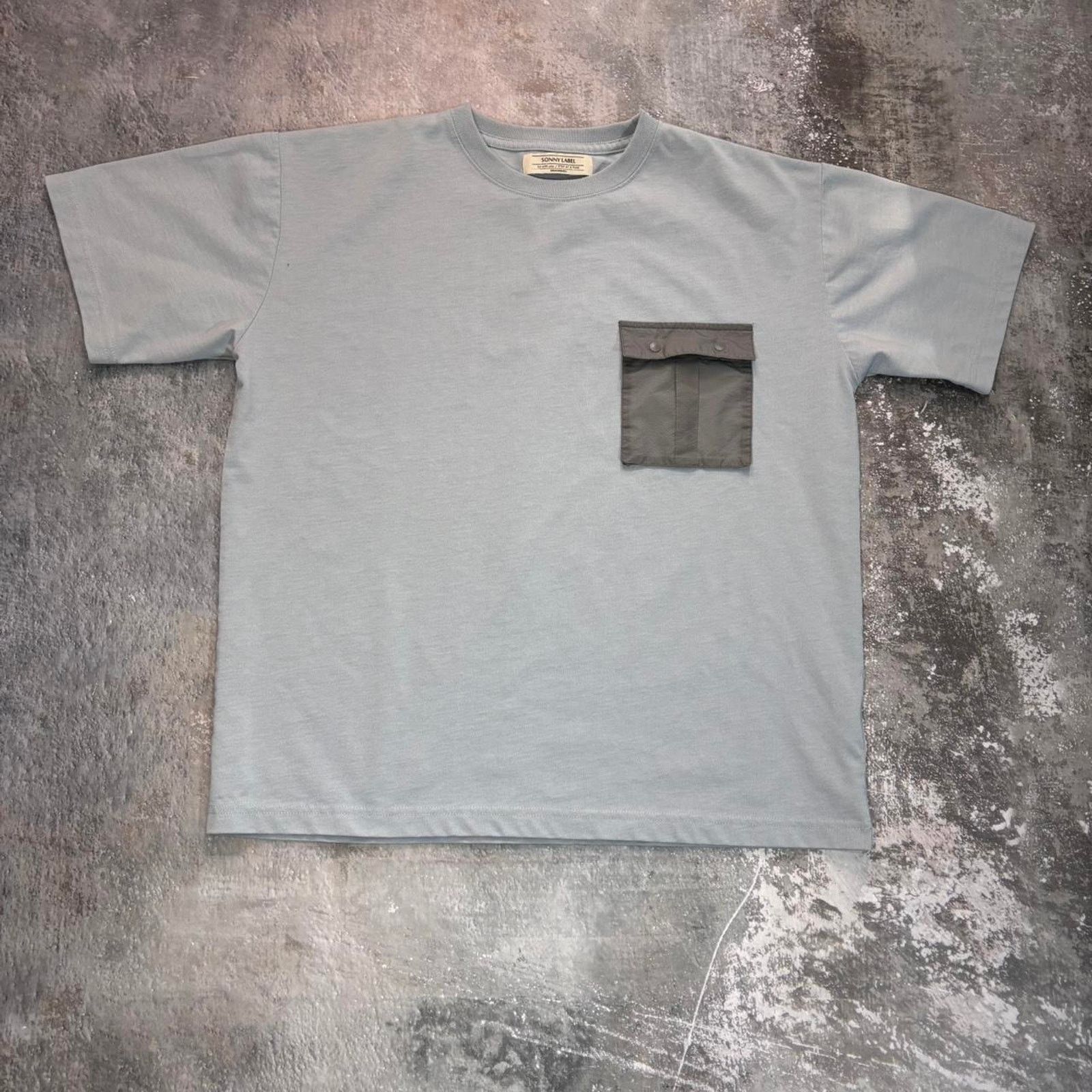 Japanese Brand × URBAN RESEARCH DOORS Blue Urban Research Sonny Label Blank Pocket T Shirt! Nylon Size US L / EU 52-54 / 3 - 1 Thumbnail