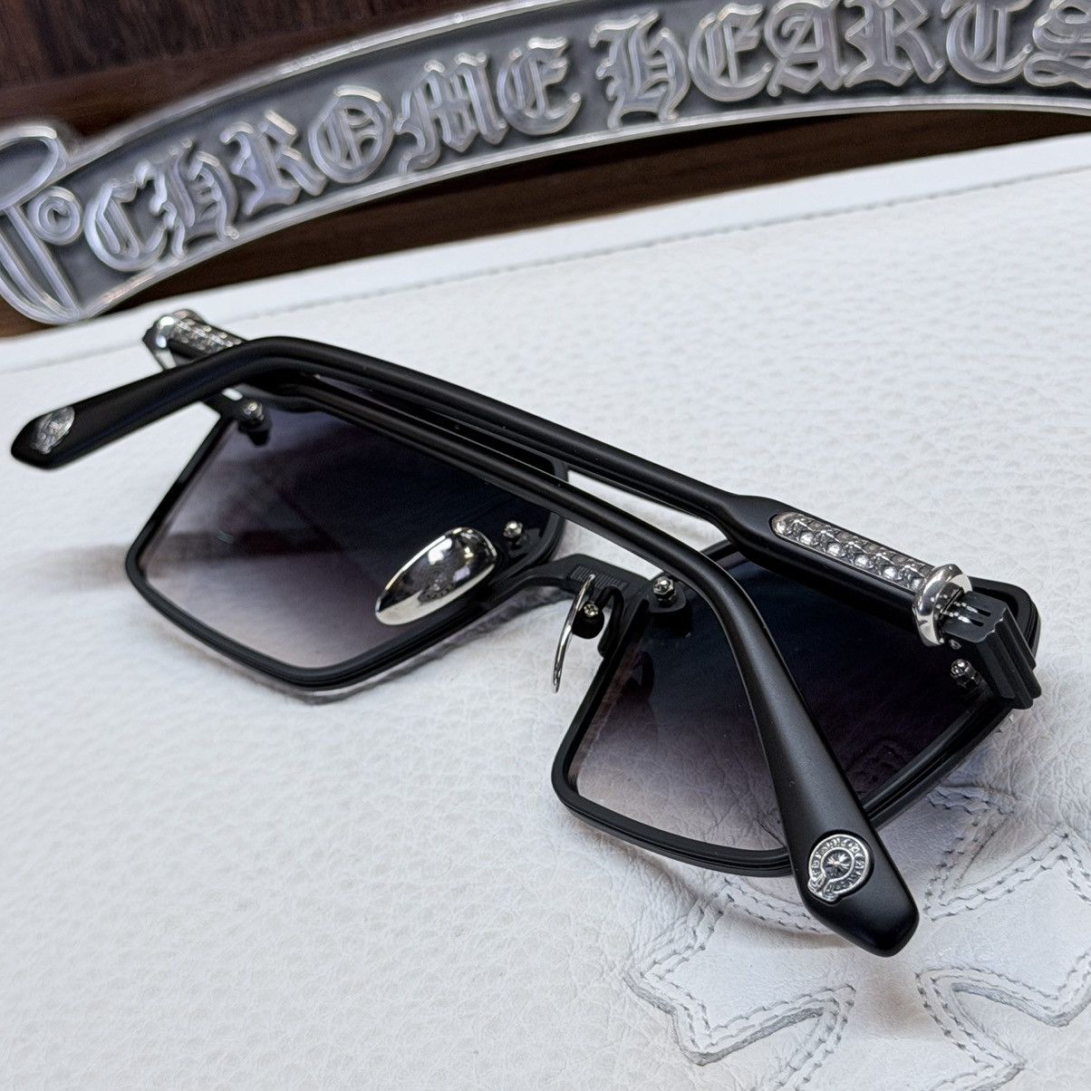 Chrome Hearts Chrome Hearts GITTERDUN 1/1 Sunglasses Size ONE SIZE - 4 Thumbnail