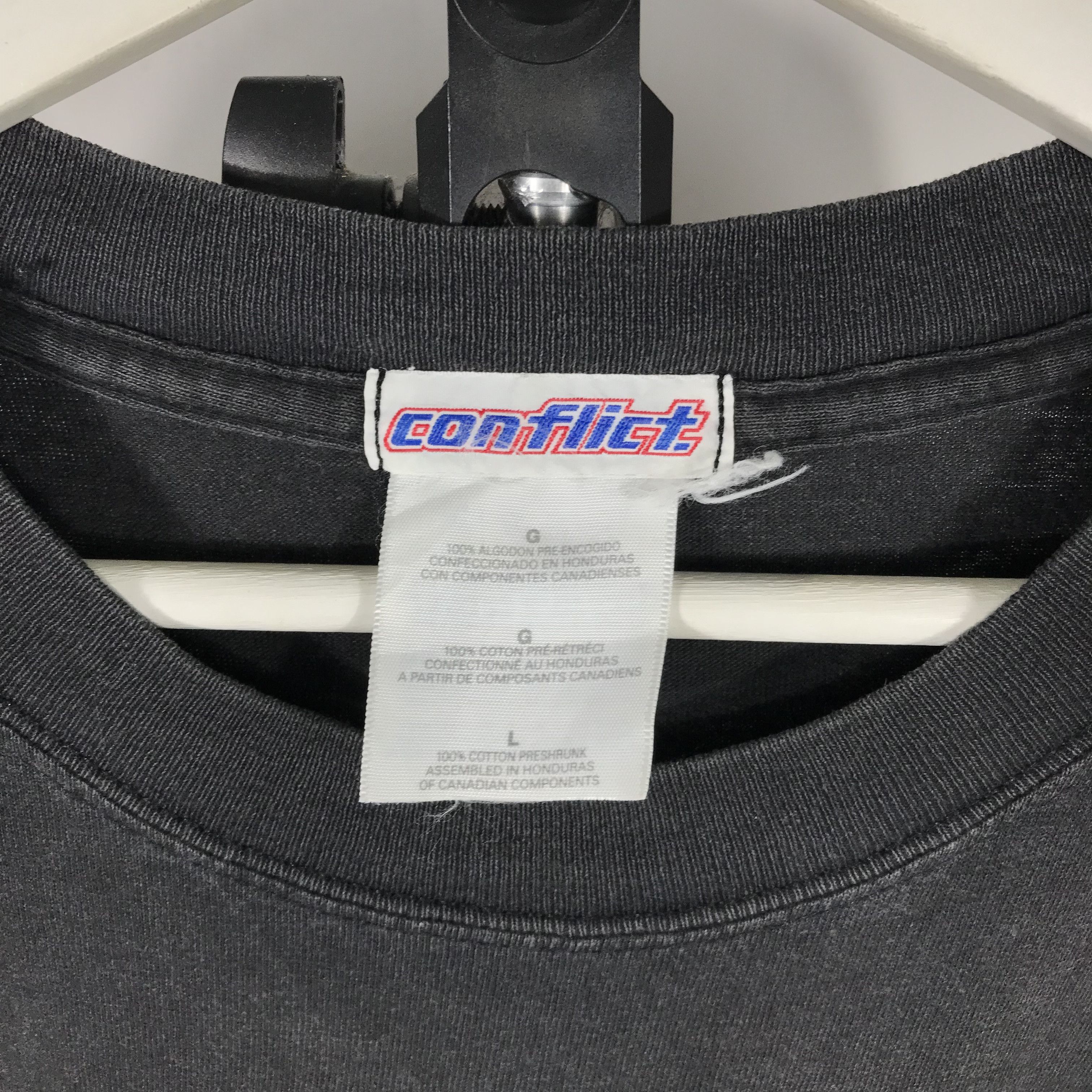 Stussy Vintage 90s rare conflict Streetwear / Skateboards T shirt Size US L / EU 52-54 / 3 - 6 Thumbnail