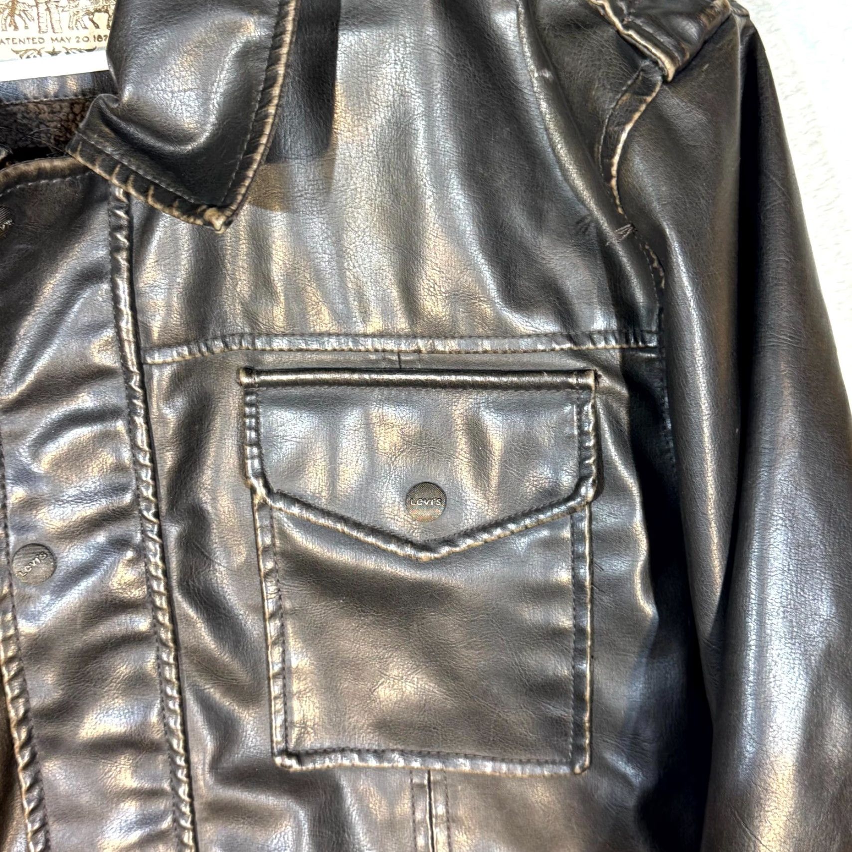 Levi's Levi's Bomber Jacket Mens Large Brown Faux Leather Fleece Lined Coat Size US L / EU 52-54 / 3 - 4 Thumbnail