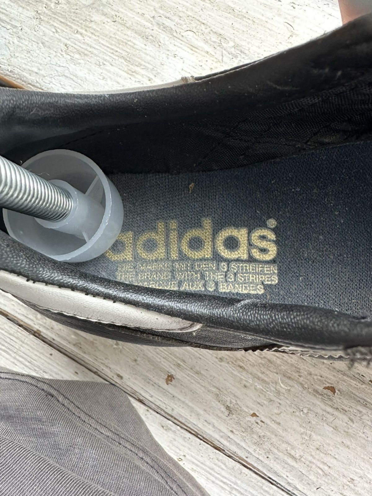 Adidas 🚨RARE ADIDAS 1996 WORLD CUP UNISEX BLACK LEATHER FOOTBAL Size US 5 / EU 37 - 8 Thumbnail
