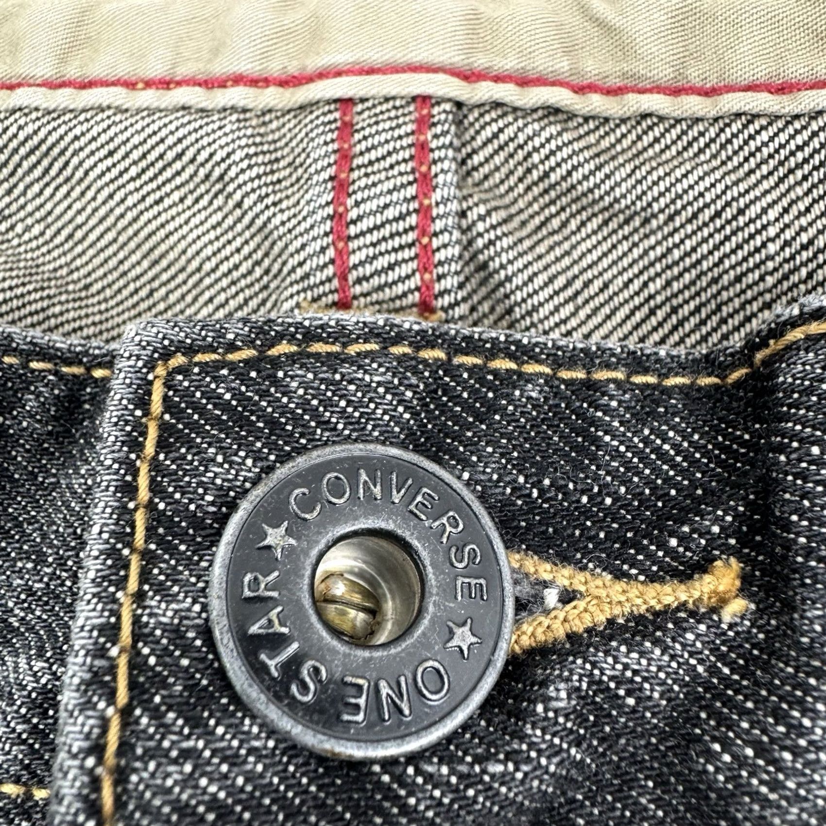 Converse VINTAGE Converse Jeans Men 36 Regular Inseam 30 Black Denim Grunge Y2K Hipster Skater Straight Capable of 36x30? Size US 36 / EU 52 - 3 Thumbnail