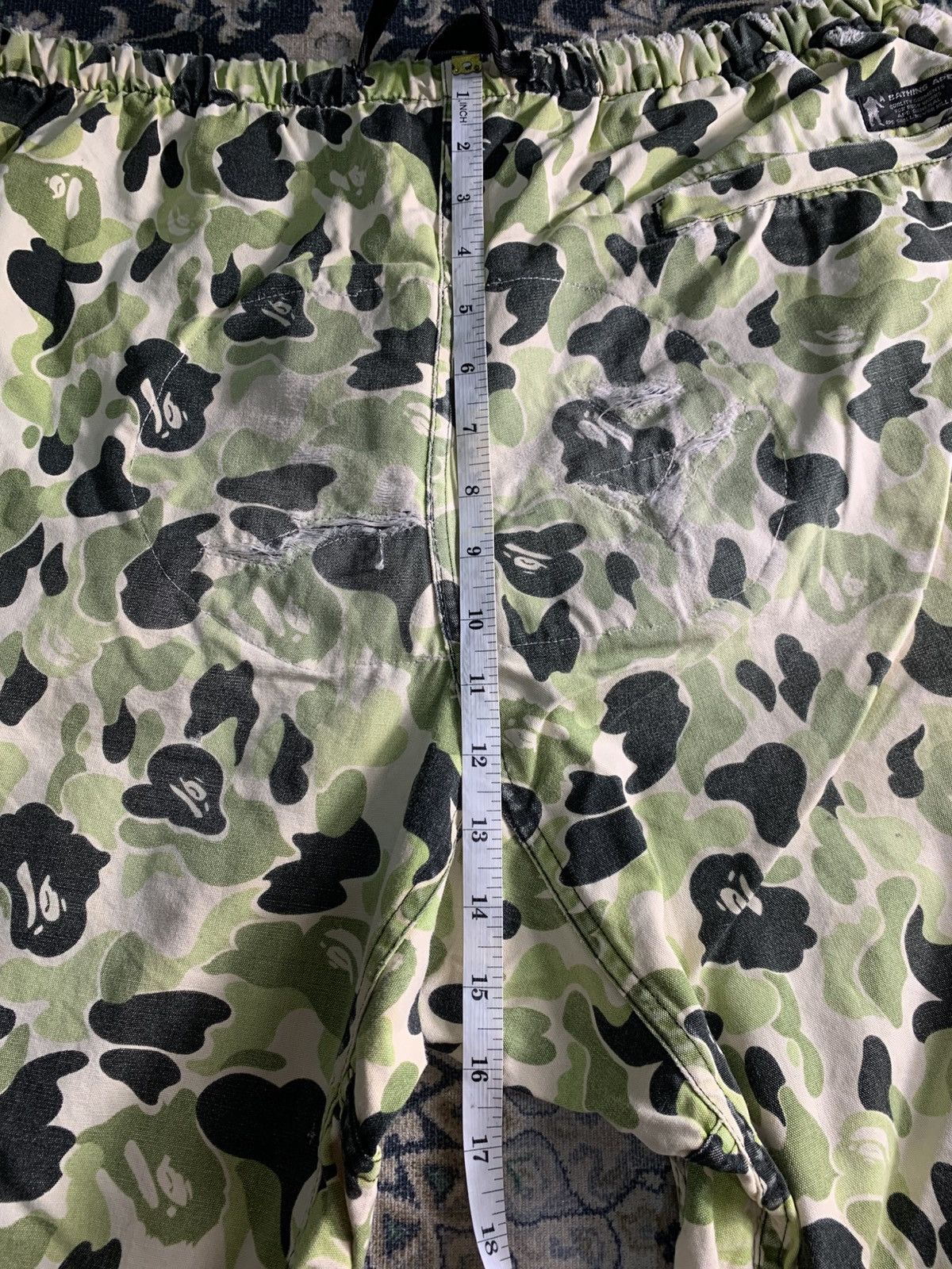 Japanese Brand A Bathing Ape Camo cargo short pant Size US 35 - 16 Thumbnail