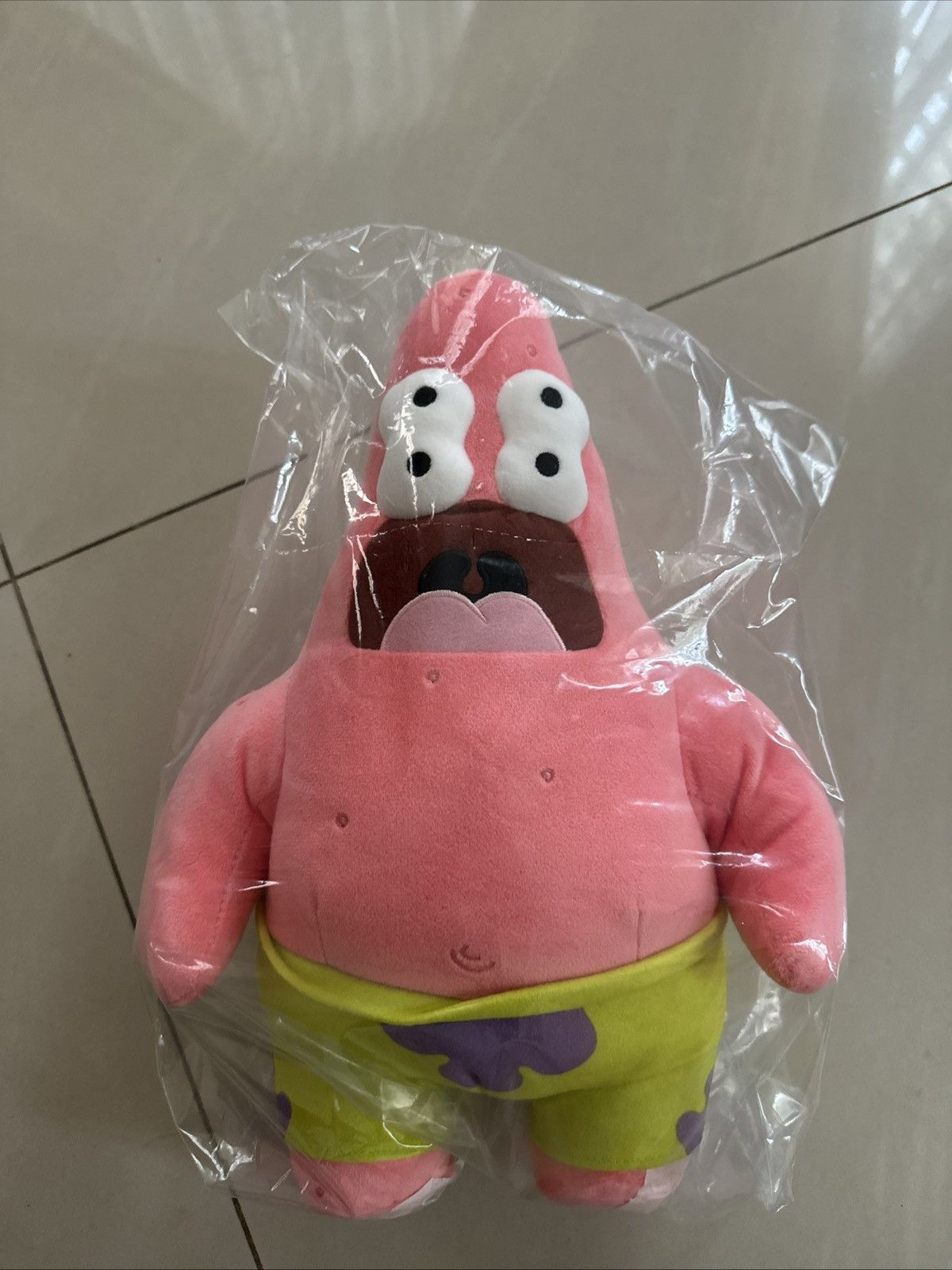 Cactus plant flea market Uniqlo SpongeBob Patrick plush set