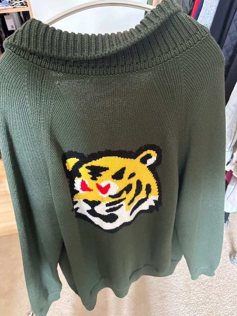 Louis Vuitton Louis Vuitton size 5l NIGO Tiger Knit Cardigan sweater Size US M / EU 48-50 / 2 - 1 Thumbnail