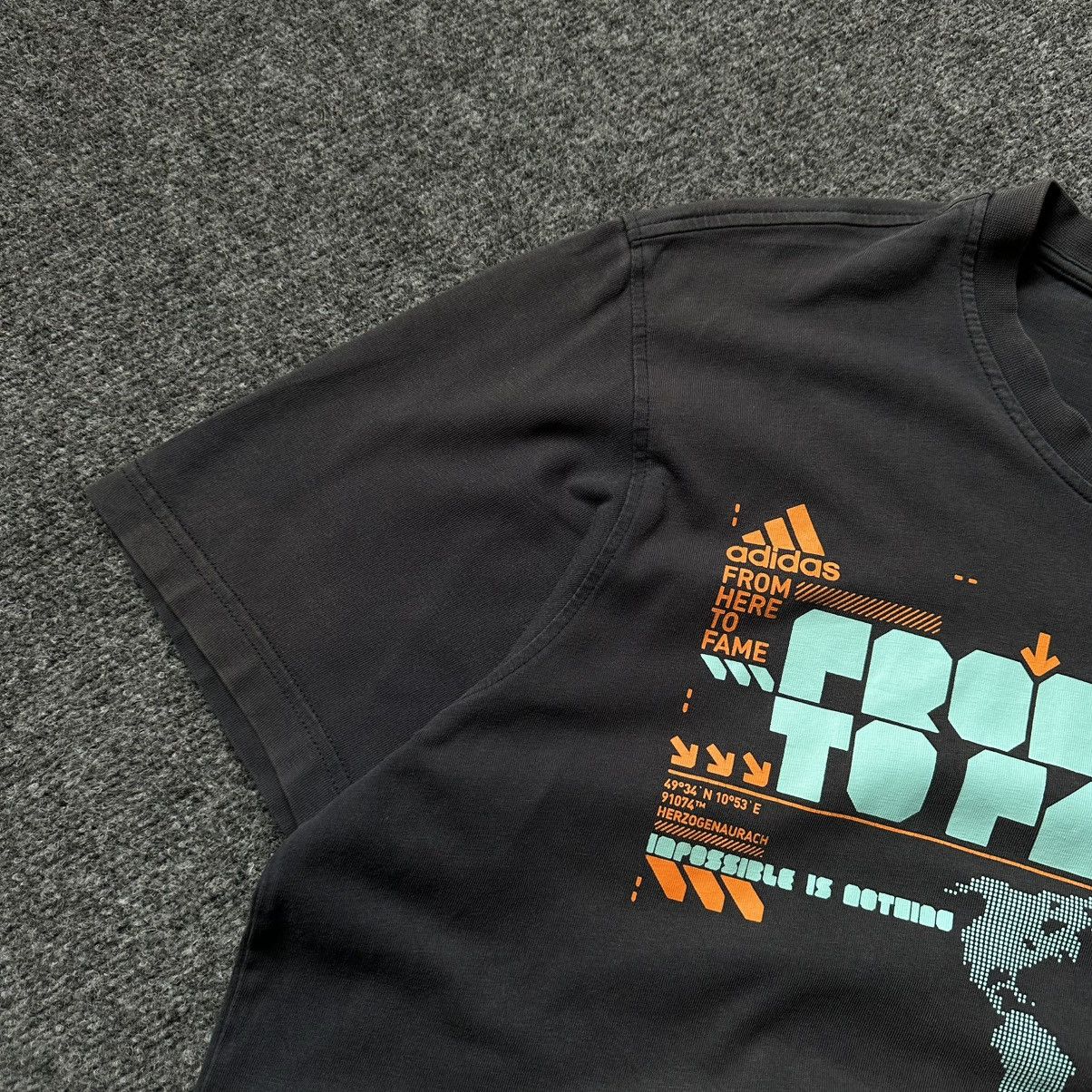 Adidas VTG Adidas T-shirts Big Logo Size XL Dark Blue Trashed 00s Size US XL / EU 56 / 4 - 6 Thumbnail