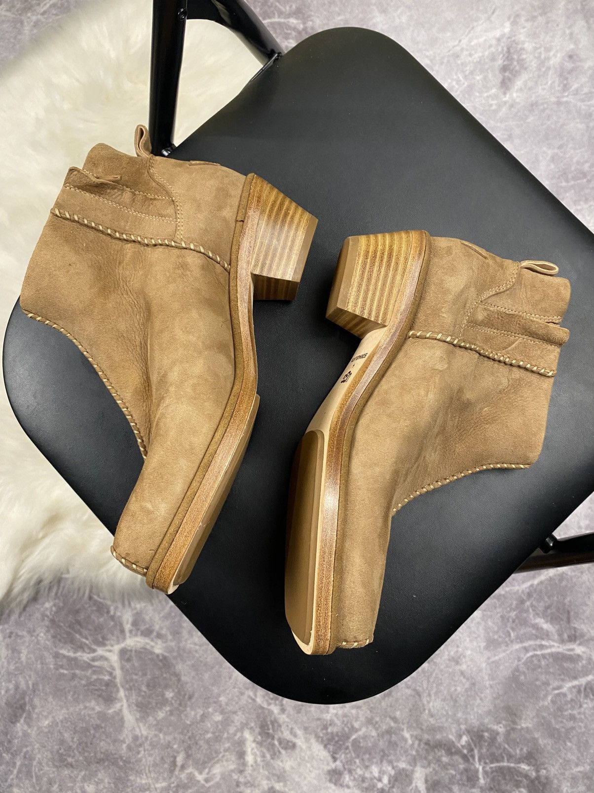 Eckhaus Latta Ugg X Eckhaus Latta Beige Leather Square Toe Boots Size: 38 Size US 8 / IT 38 - 9 Thumbnail