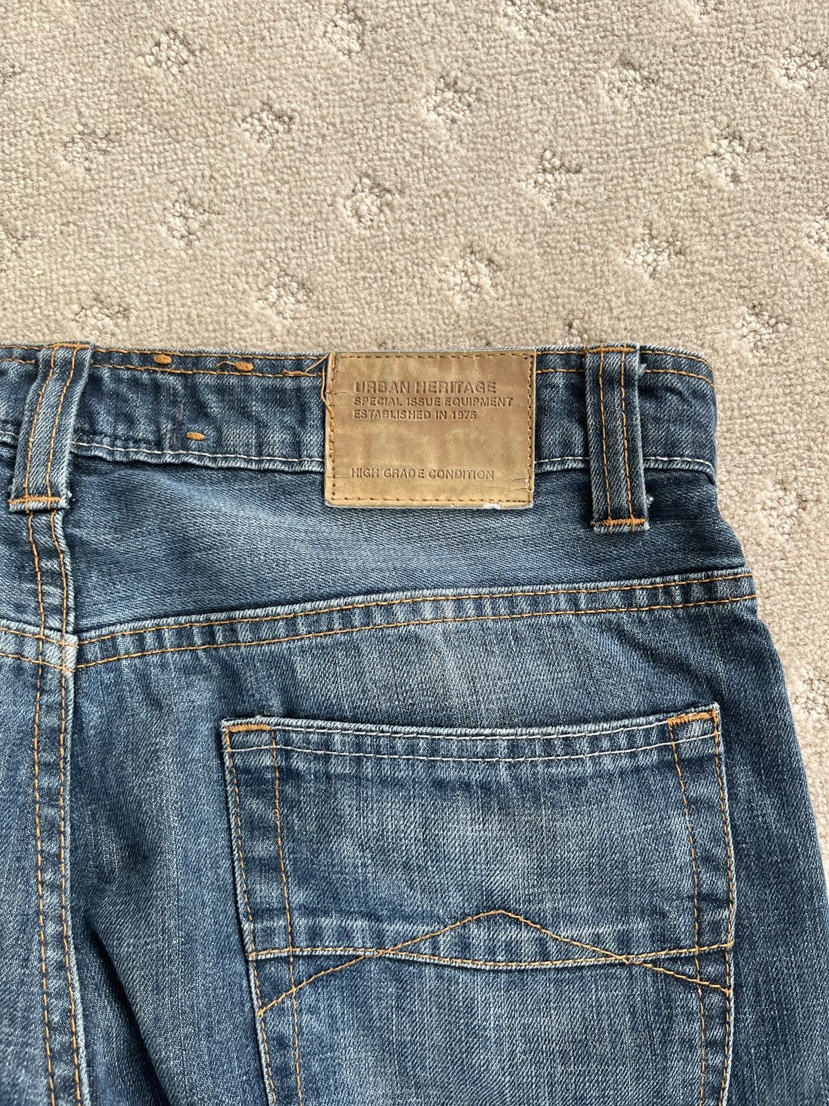Urban Heritage × Vintage Urban Heritage Flared Vintage Jeans Size US 30 / EU 46 - 5 Thumbnail