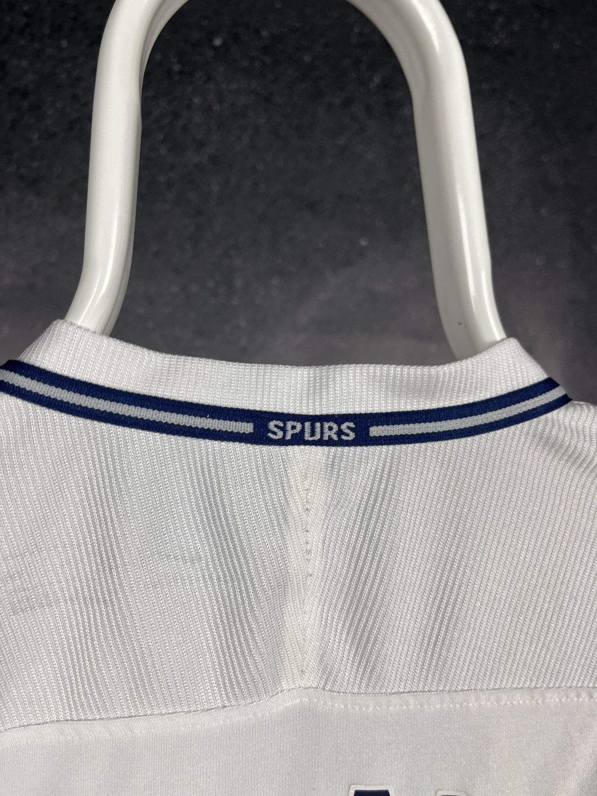 Other Tottenham Hotspur 2017 2018 soccer football jersey Kane Size US S / EU 44-46 / 1 - 11 Thumbnail
