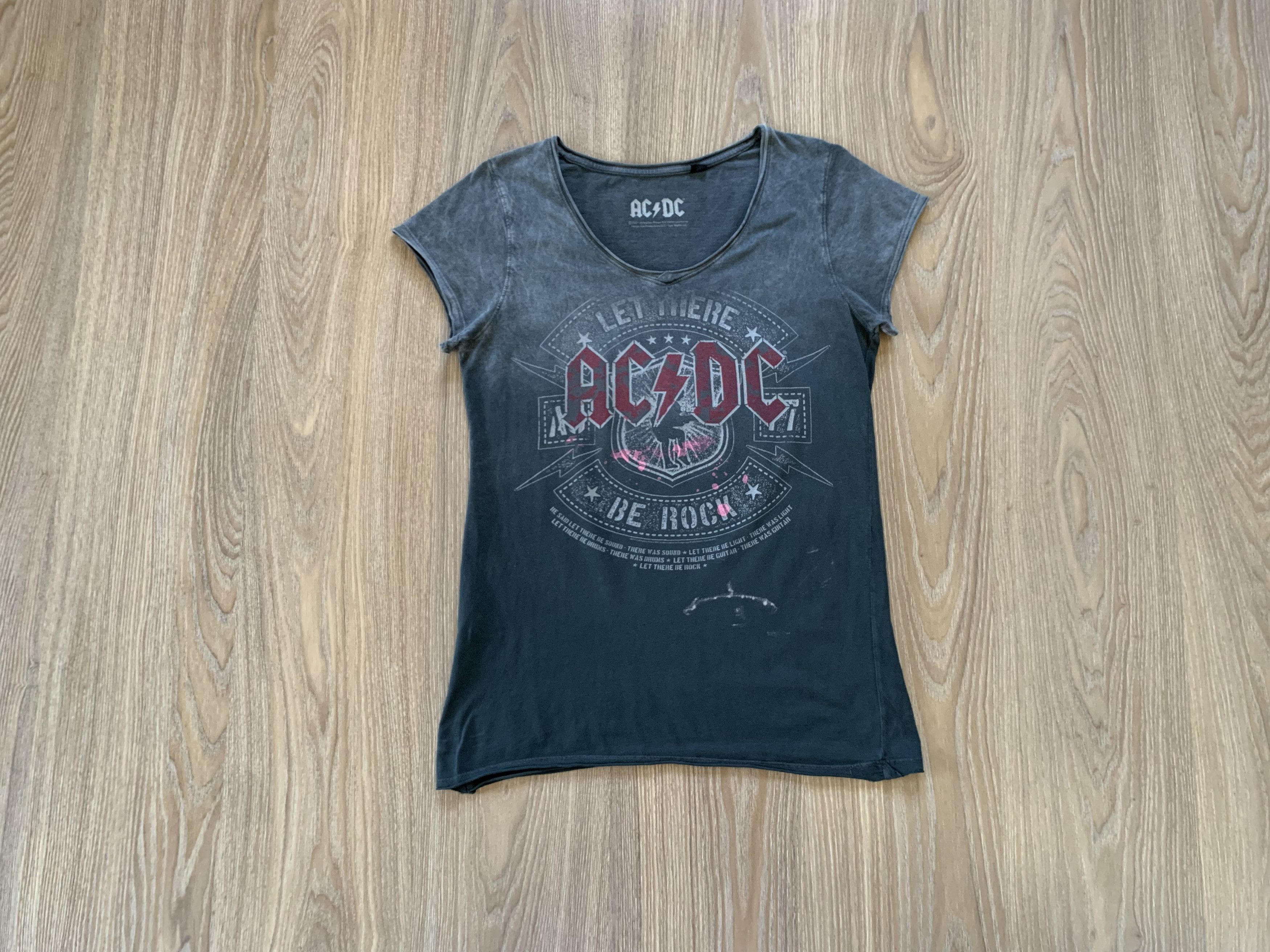 AC/DC × Band Tees 2020 Ac/Dc Let There Be Rock Printed T-Shirt Size US S / EU 44-46 / 1 - 1 Thumbnail