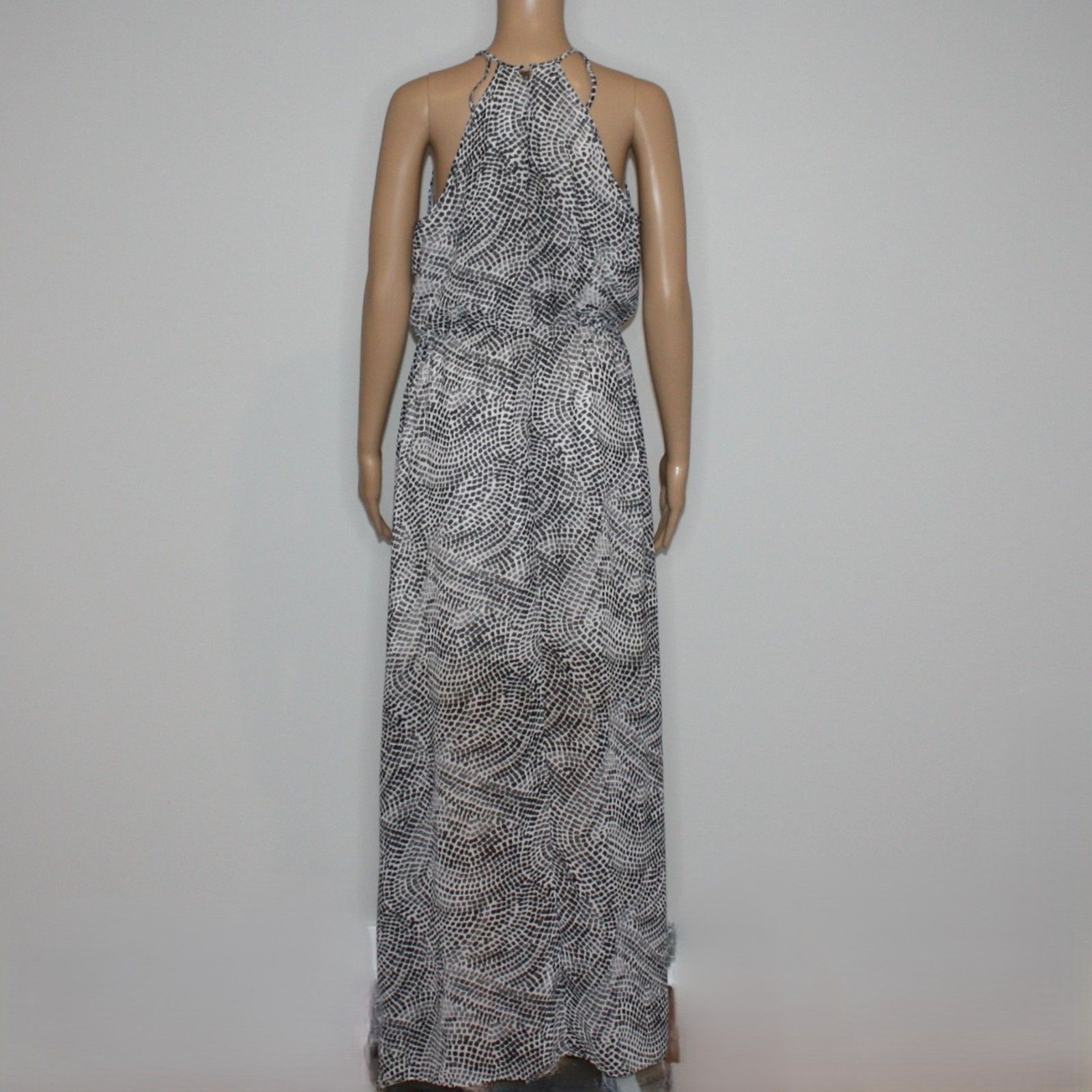 H&M H&M Women's Chiffon Maxi Dress in size US 8 Size M / US 6-8 / IT 42-44 - 3 Thumbnail