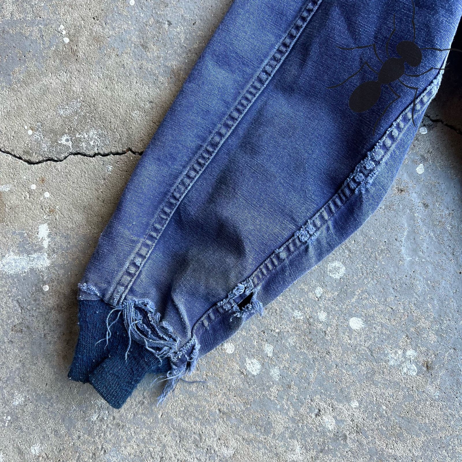 Carhartt × Vintage Vintage 1989 Carhartt blue Santa Fe distressed work jacket Size US M / EU 48-50 / 2 - 12 Thumbnail