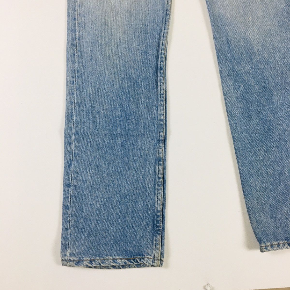 Levi's Vintage Clothing Vintage Levi’s 501 XX Straight Cut Made in USA Size US 27 - 2 Thumbnail