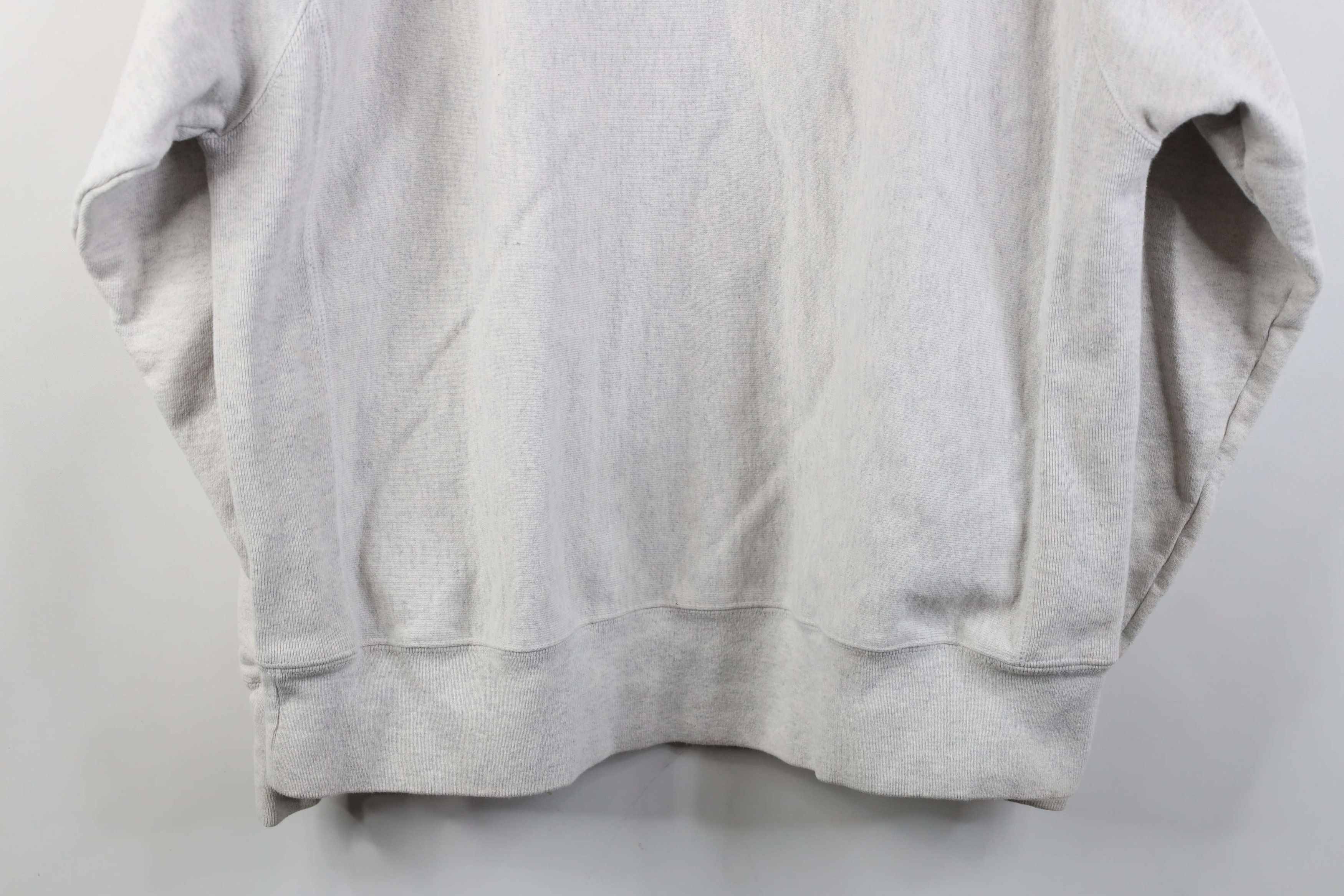 Champion Retro Champion Reverse Weave Crewneck Sweatshirt Gray Size US L / EU 52-54 / 3 - 12 Thumbnail