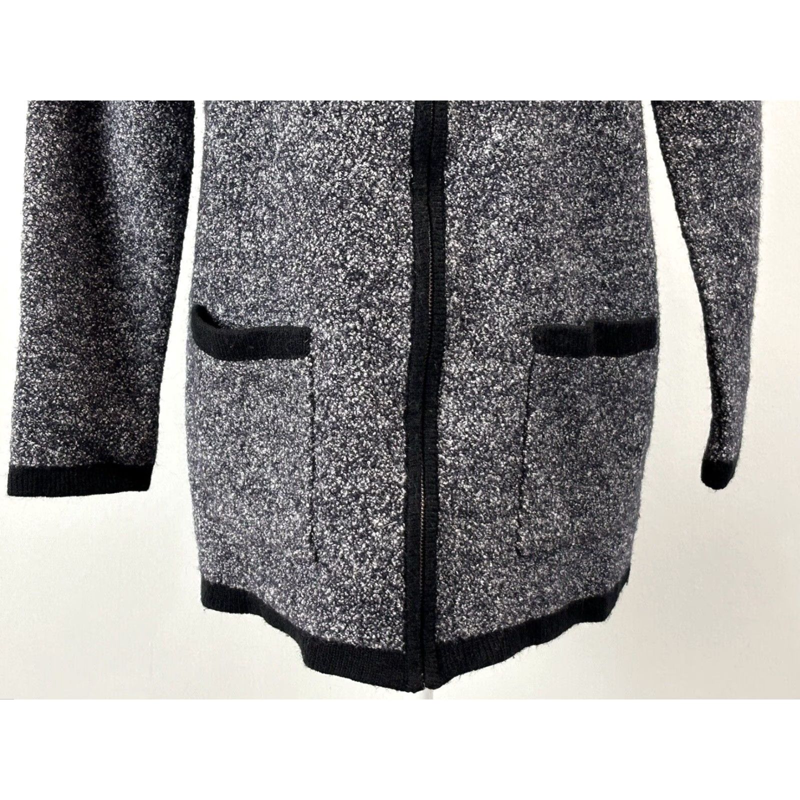 Vintage Chicos Designs Knit Sweater Cardigan Sz Small Full Zip Grey Black Trim Size S / US 4 / IT 40 - 6 Thumbnail