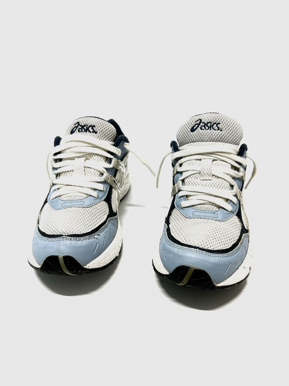 Asics ASICS Vintage Gel Retro 2000s Sneakers y2k Shoes Size US 7 / EU 40 - 2 Thumbnail
