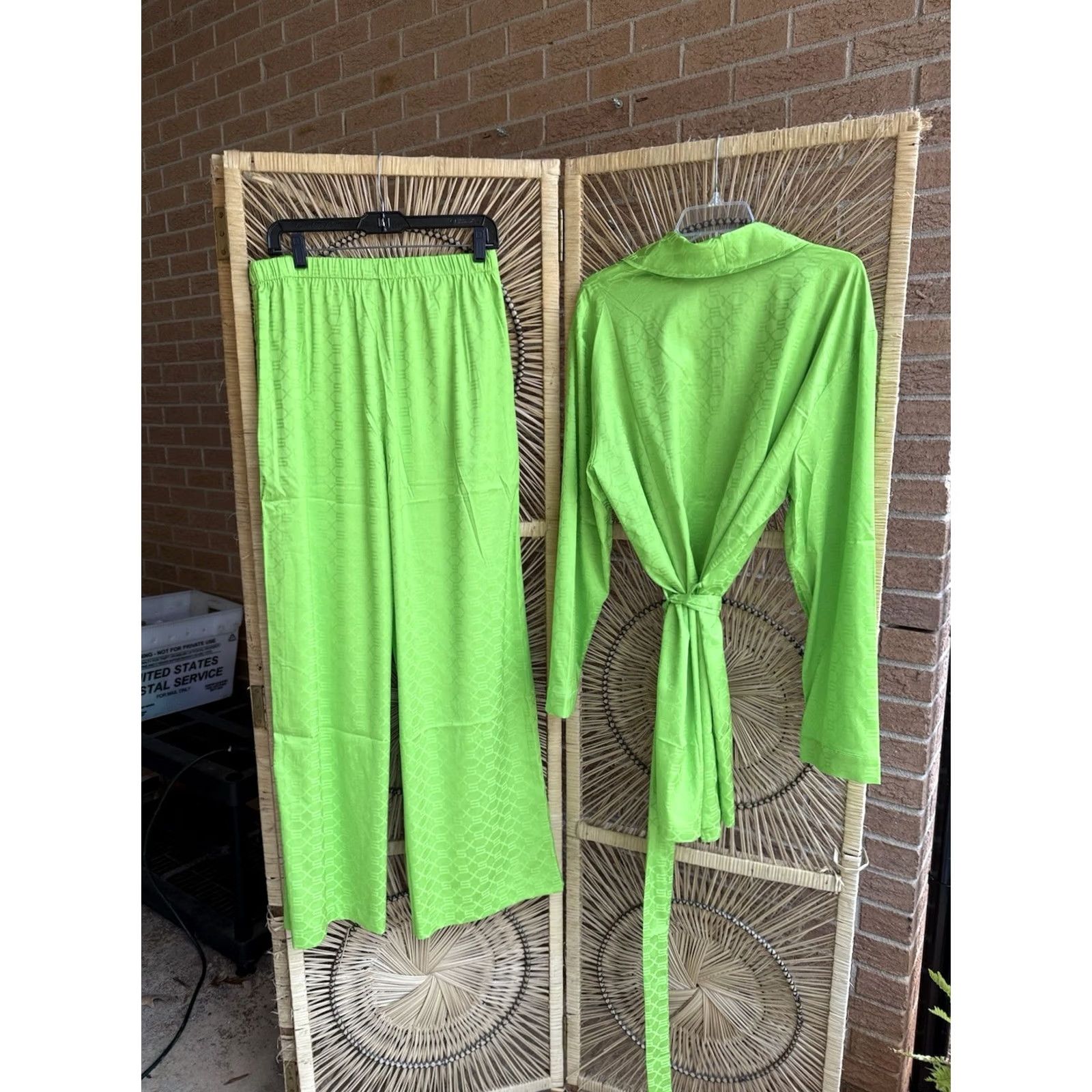 Vintage Savage Smoking Jacket and Satin Pants Kelly Green Jacquard Monogram M Men Lounge Set Size US 31 - 5 Thumbnail