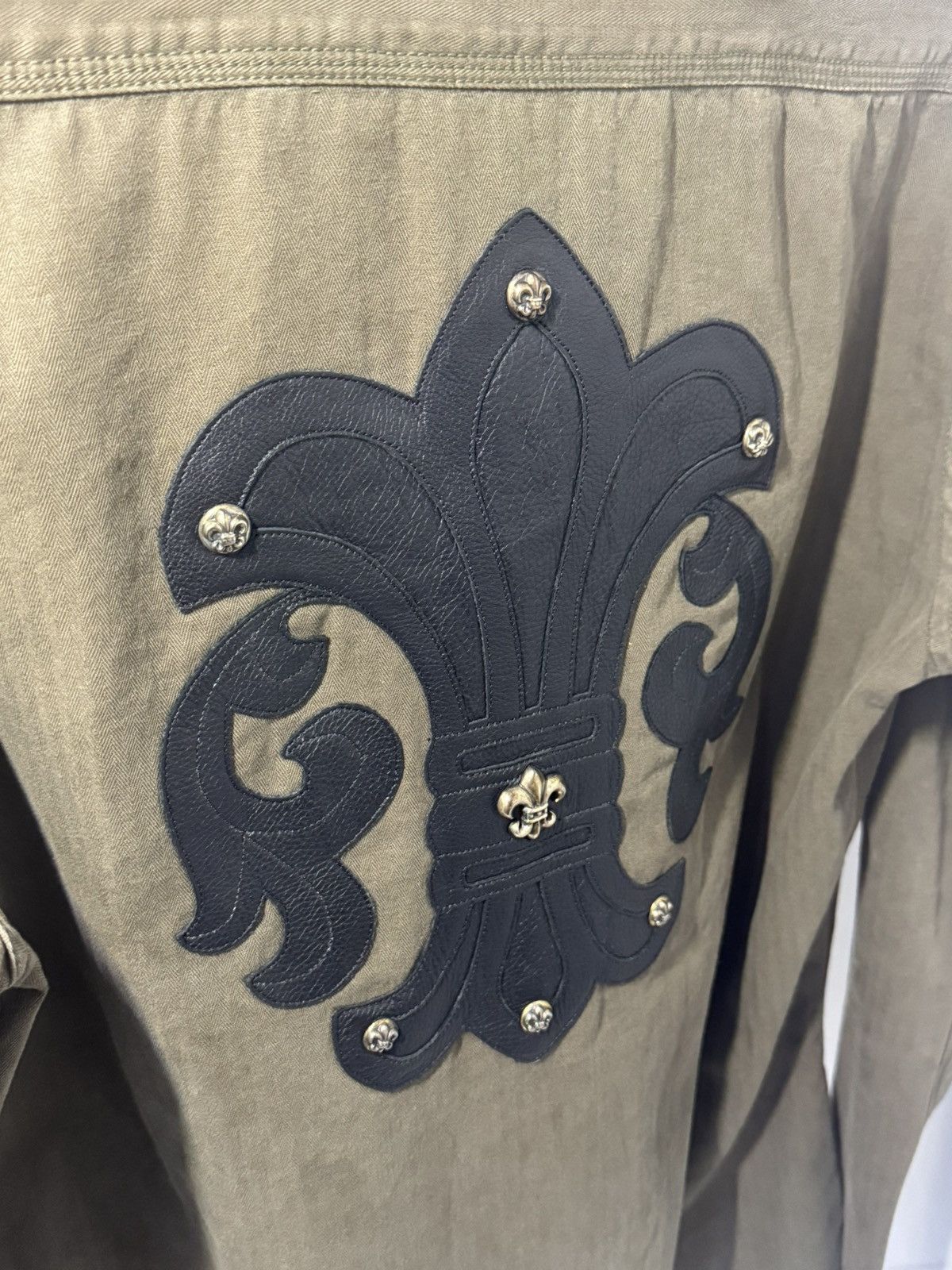 Chrome Hearts ⛔️Chrome hearts brown fleur patch shirt Size US L / EU 52-54 / 3 - 5 Thumbnail