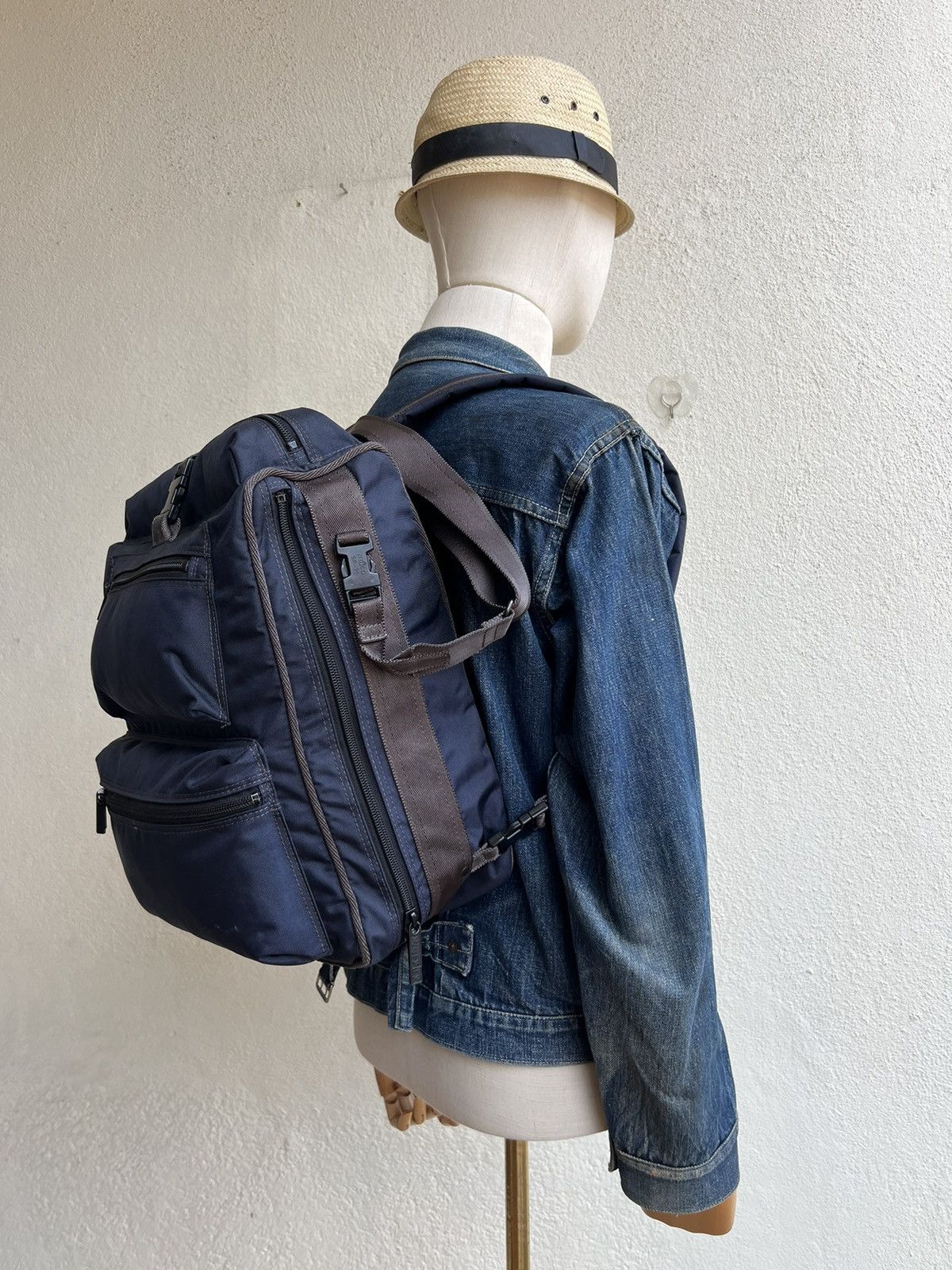 Vintage Vintage Sazaby Japan Two Ways Cargo Backpack Bag Size ONE SIZE - 3 Thumbnail