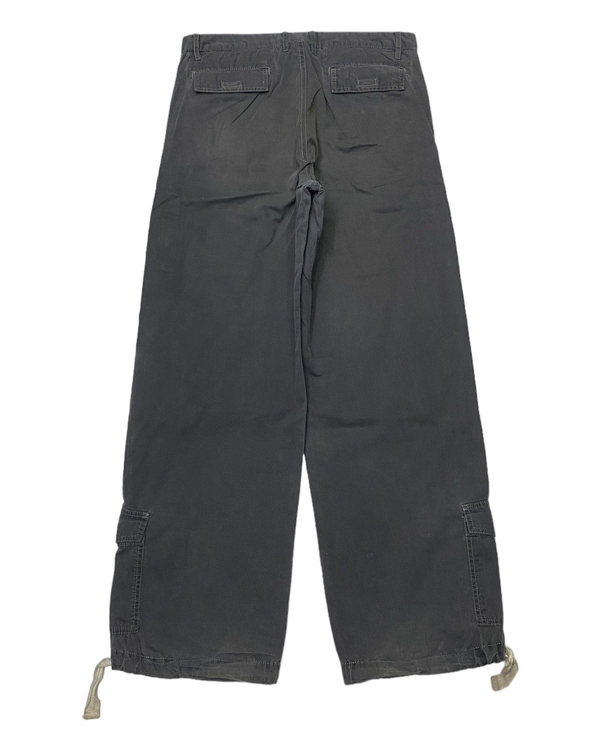 Tommy Hilfiger 🔥BAGGY CARGO PANTS MULTI POCKET TOMMY HILFIGER CARGO PANTS Size US 32 / EU 48 - 2 Thumbnail