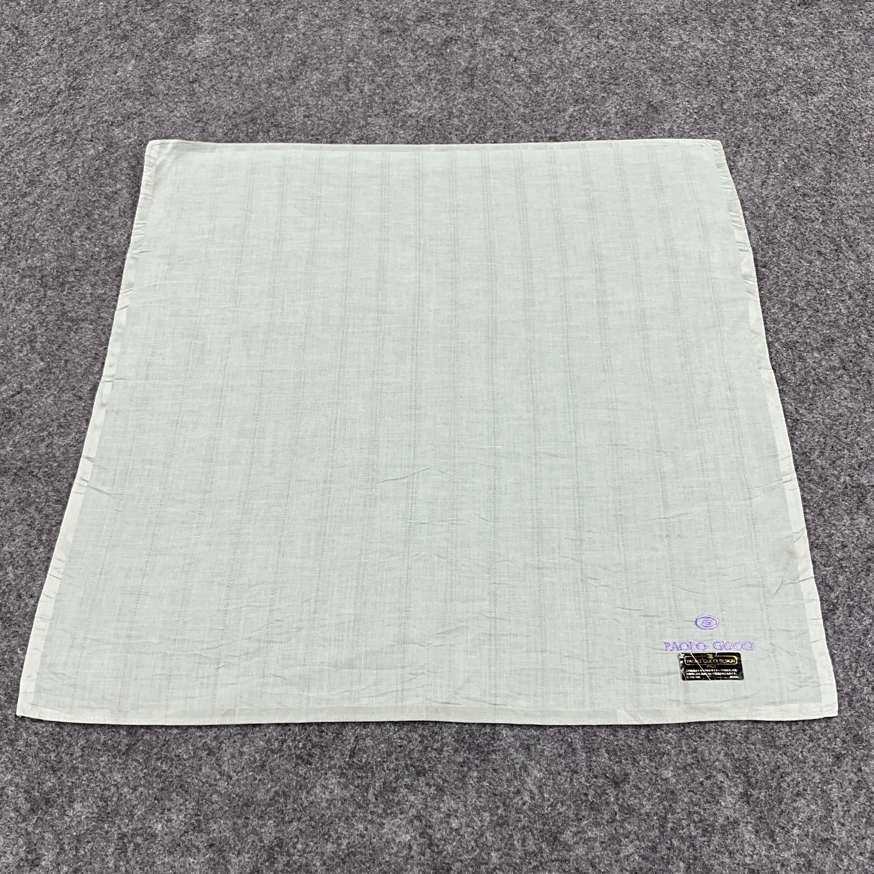 Paolo Gucci × Vintage Paolo Gucci Handkerchief / Bandana / Neckerchief B059 Size ONE SIZE - 1 Thumbnail
