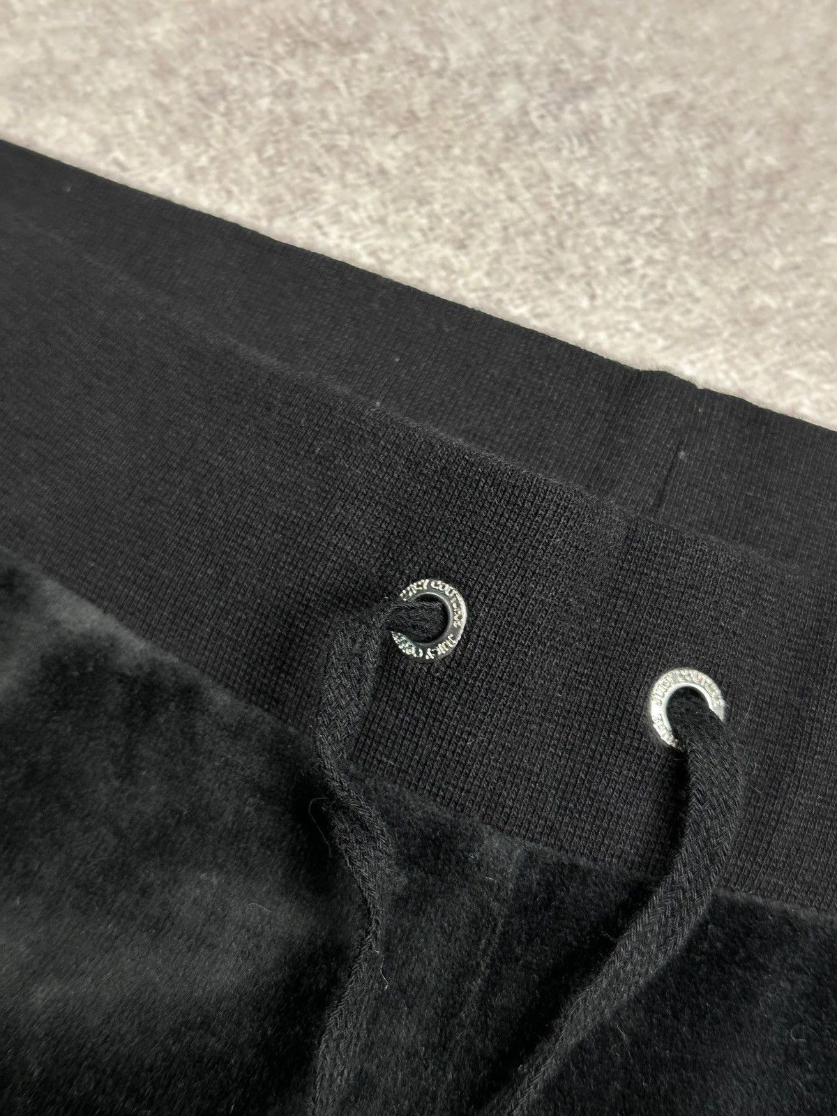Juicy Couture Juicy Couture Y2K Rhinestones Velour Womans Track Suit XS Size XS / US 0-2 / IT 36-38 - 13 Thumbnail