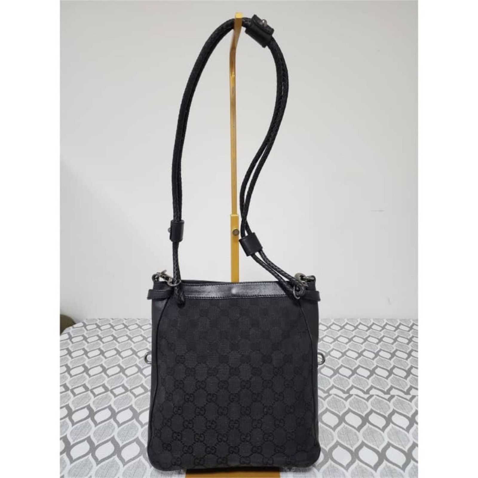 Gucci Authentic GUCCI GG Canvas Shoulder Bag Black Size ONE SIZE - 8 Thumbnail
