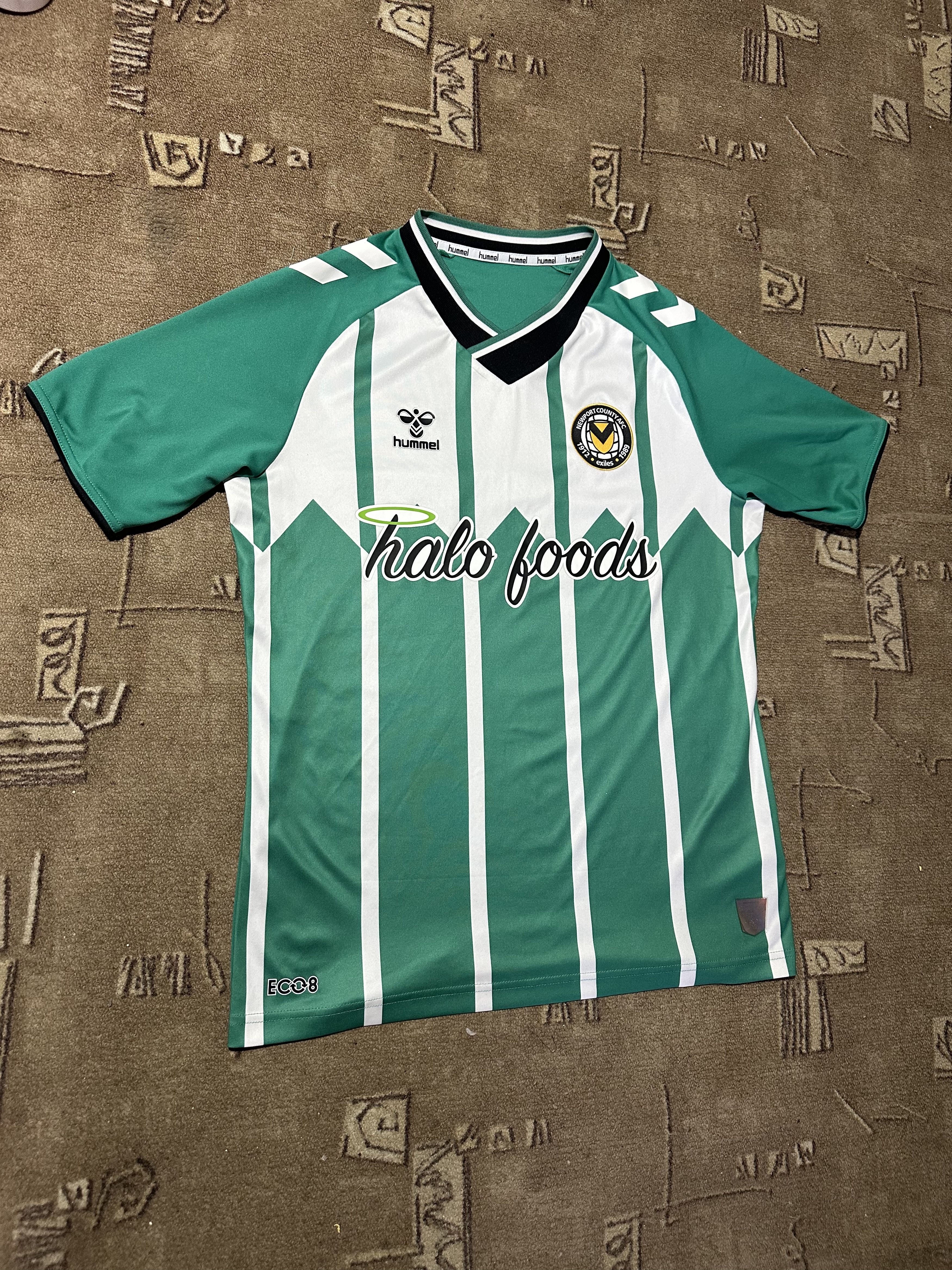 Hummel Football Jersey Men Newport County Size US L / EU 52-54 / 3 - 1 Thumbnail