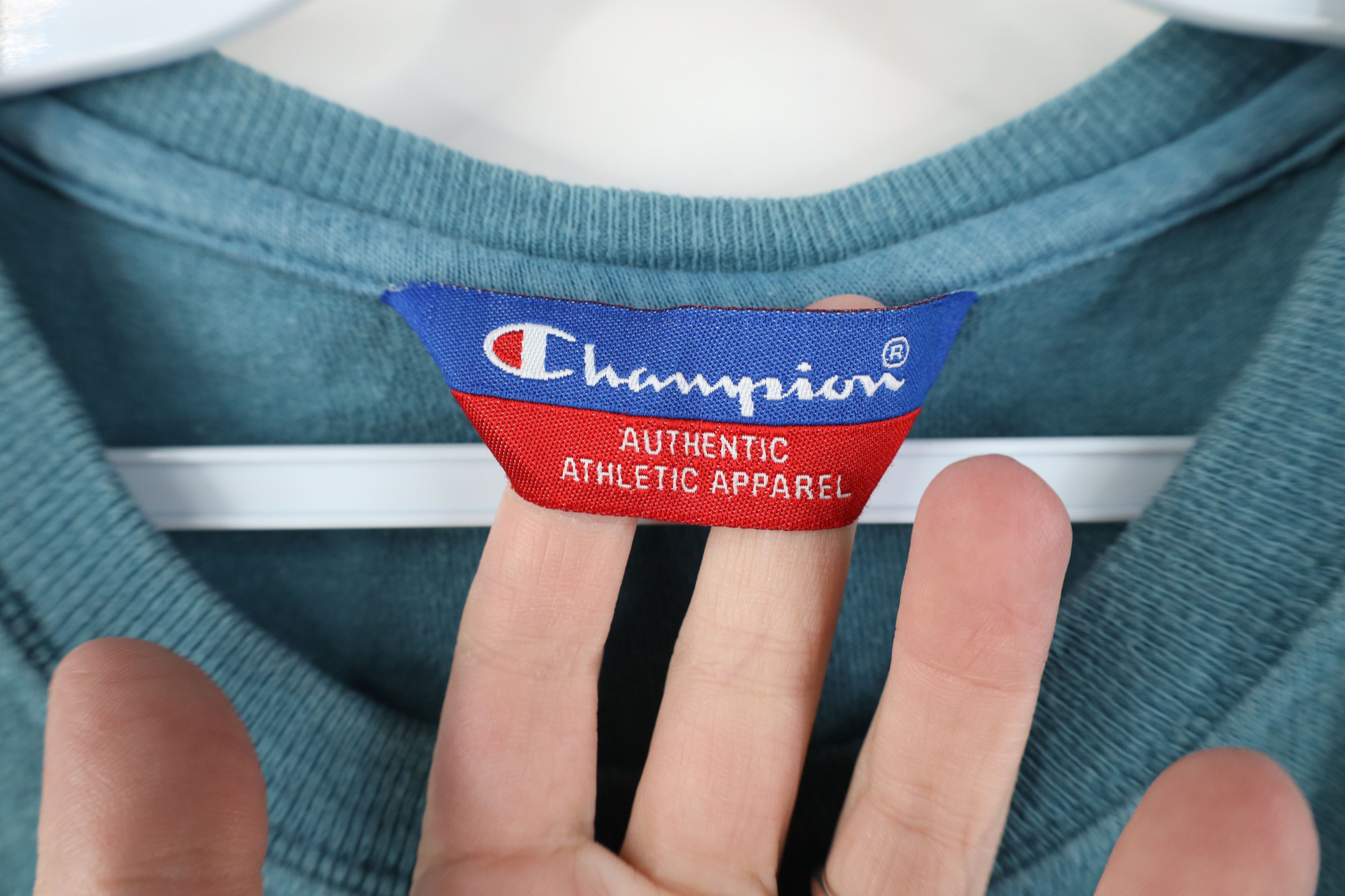 Champion Vintage 90s Champion Faded Classic Logo T-Shirt Teal Cotton Size US L / EU 52-54 / 3 - 9 Thumbnail