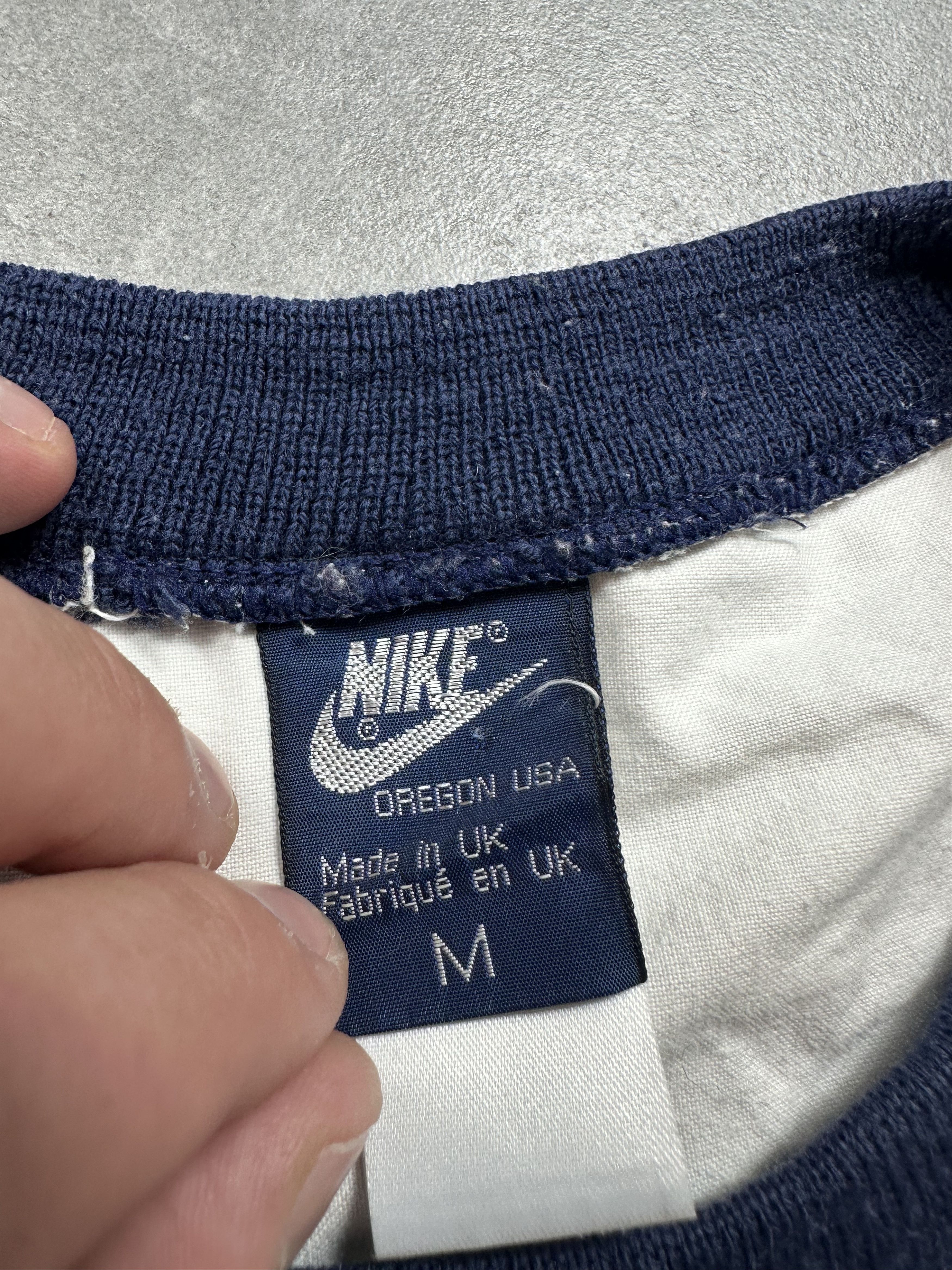 Nike Rare Vintage 70s Nike Volleyball Crewneck Sweatshirt Size US M / EU 48-50 / 2 - 11 Thumbnail
