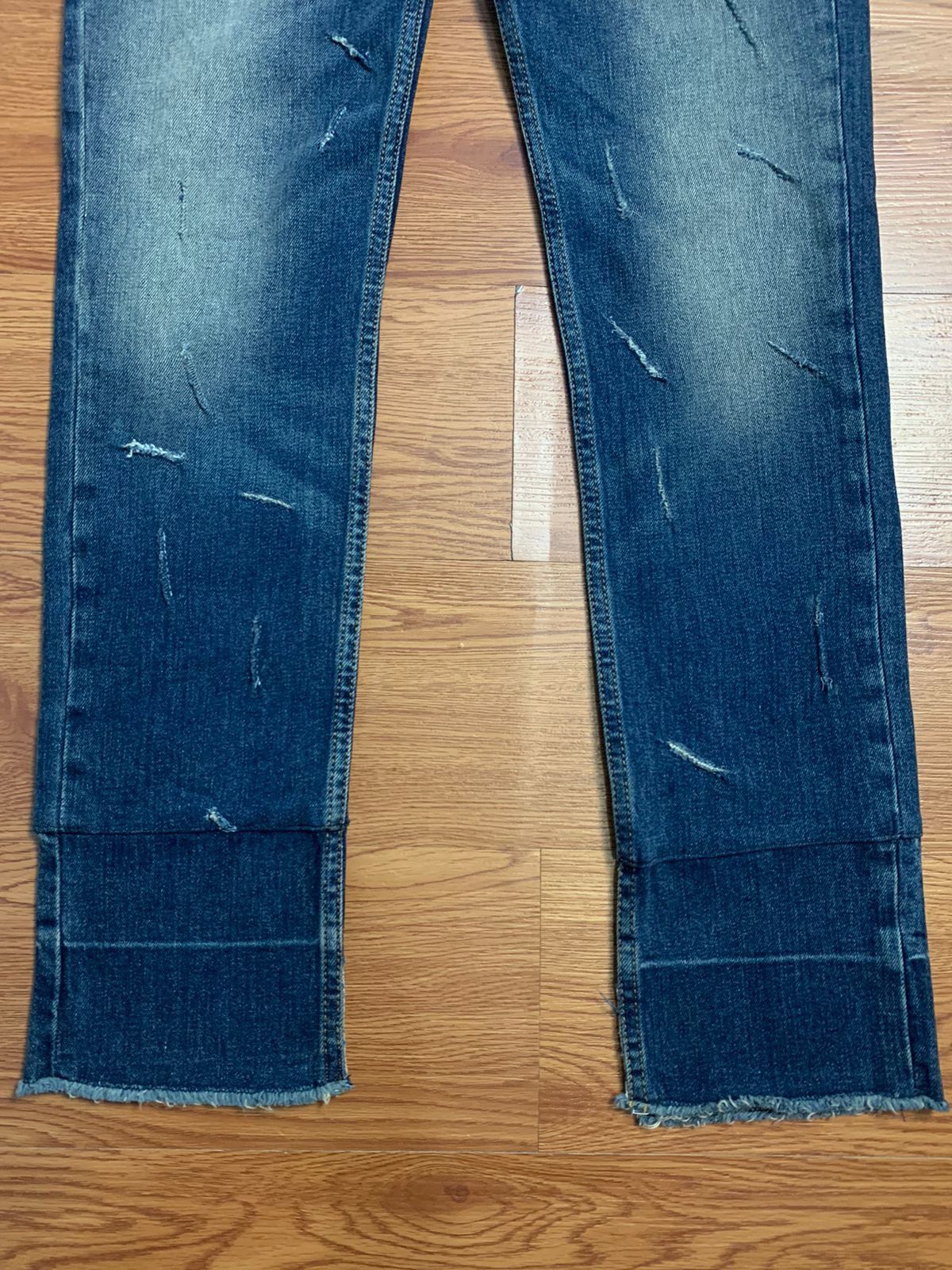Maison Margiela Maison Margiela Cut Out Washed Denim Size US 30 / EU 46 - 6 Thumbnail