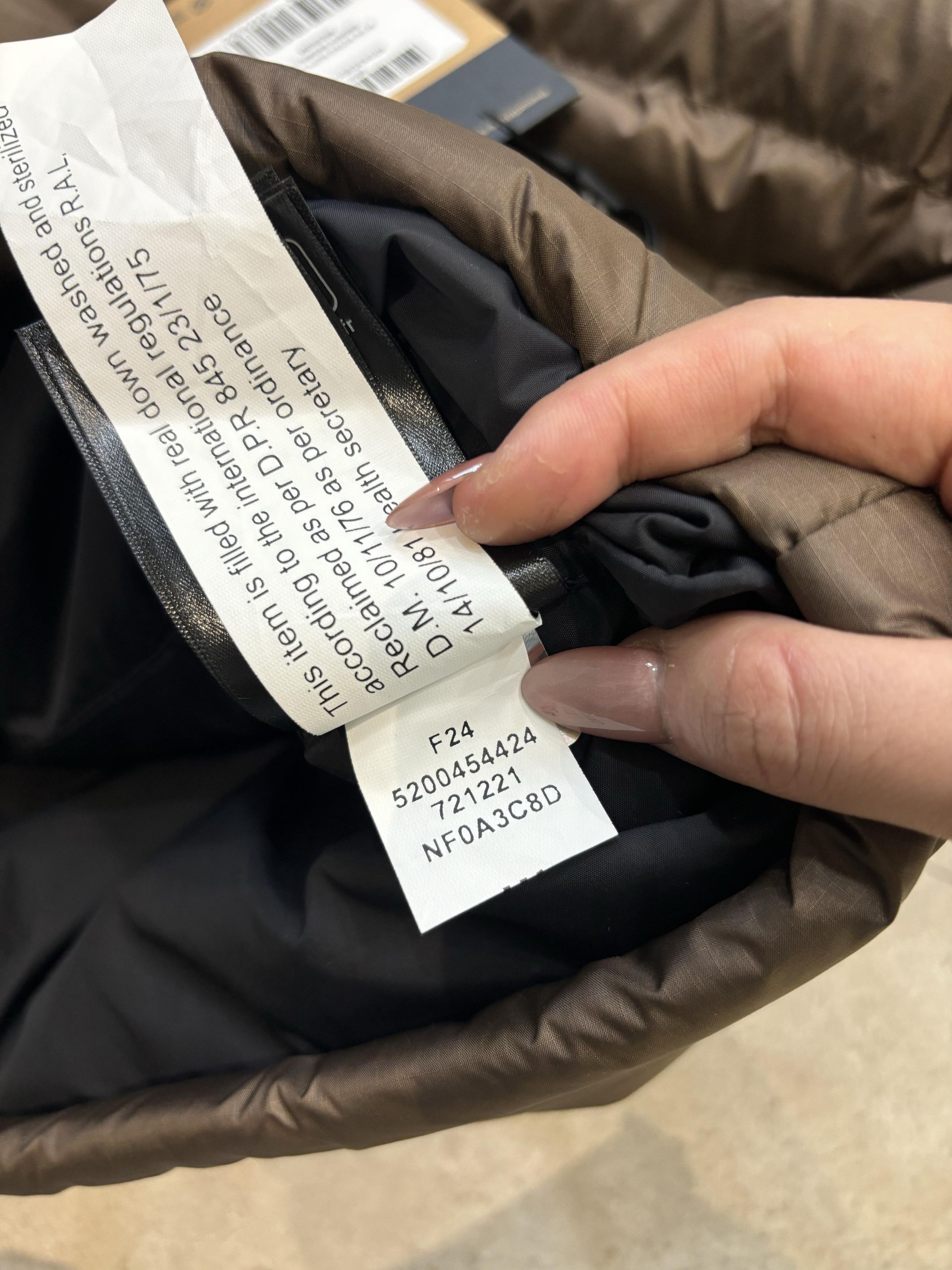 The North Face THE NORTH FACE 1996 Retro Nuptse Jacket Size US M / EU 48-50 / 2 - 8 Thumbnail