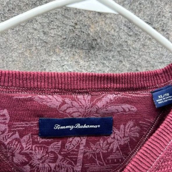 Tommy Bahama VINTAGE Tommy Bahama Sweater Mens XL Burgundy Pullover Crewneck Saltwater Tide Fleece Shirt Mens XL Red Size US XL / EU 56 / 4 - 4 Thumbnail