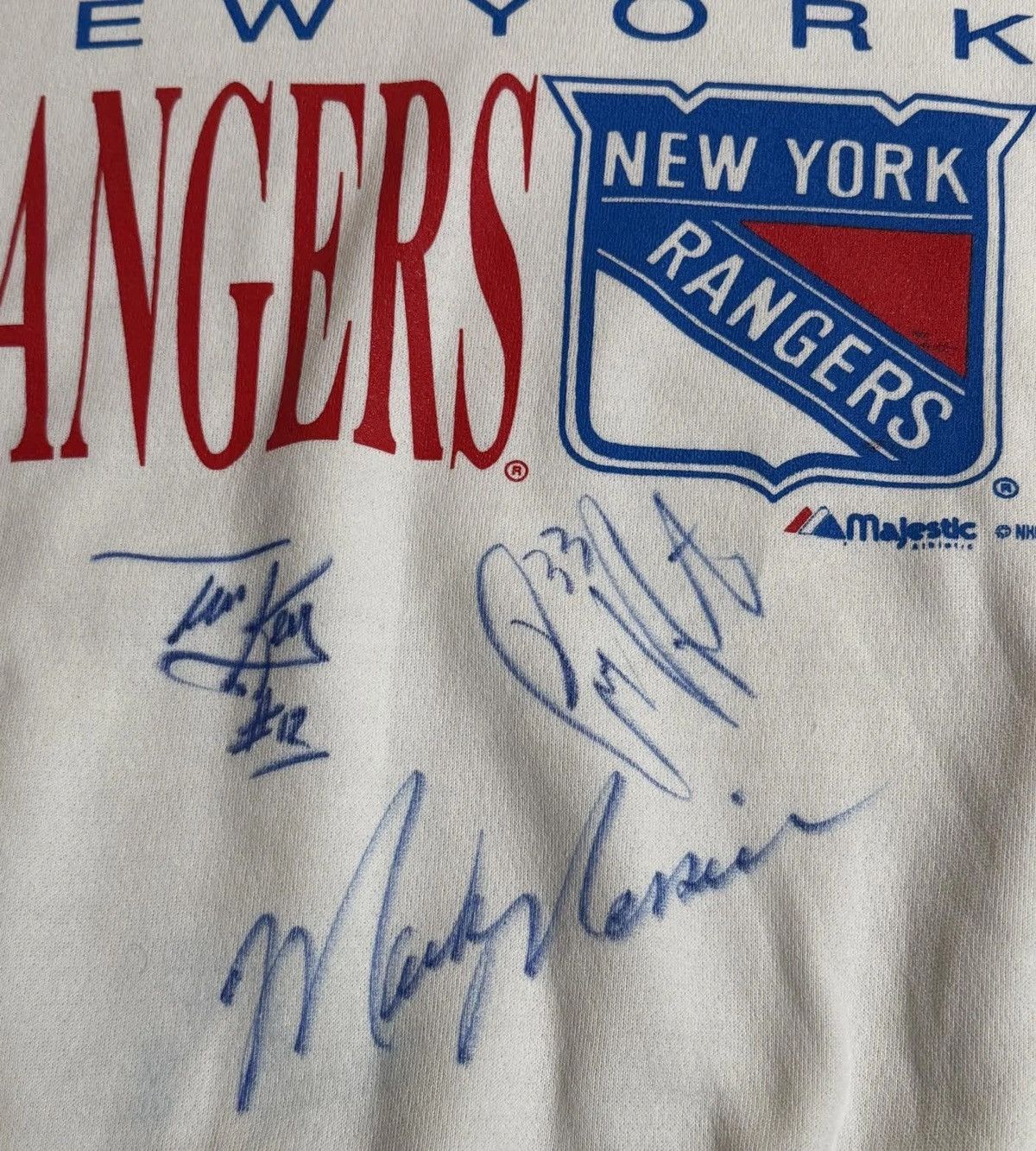 Vintage Majestic NY Rangers Signed by Mark Messier Crewneck