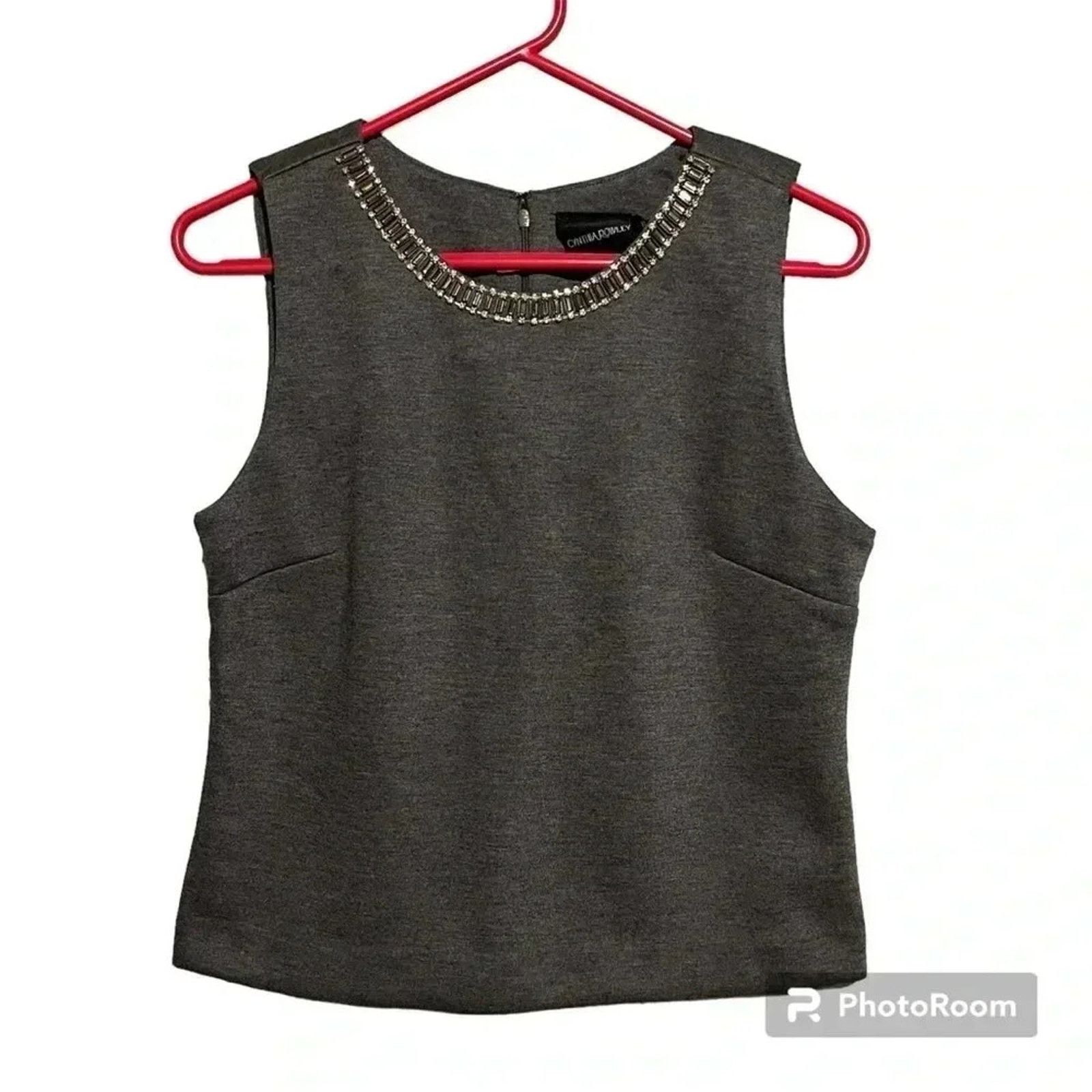 Cynthia Rowley Cynthia Rowley Grey Knit Jeweled Neck Tank Top Size M Size M / US 6-8 / IT 42-44 - 1 Thumbnail