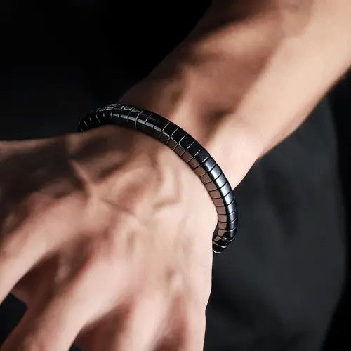 Jewelry Black Modern Stretch Magnetic Bracelet, Sleek Design Size ONE SIZE - 5 Thumbnail