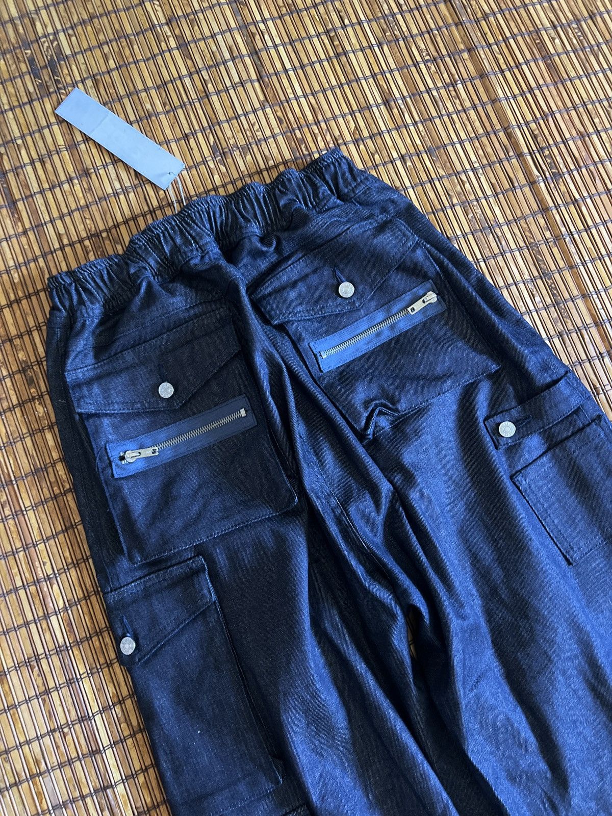 EB Denim EB Denim Cargo Pants in Dark Blue Navy Denim Size 34" / US 12 / IT 48 - 8 Thumbnail