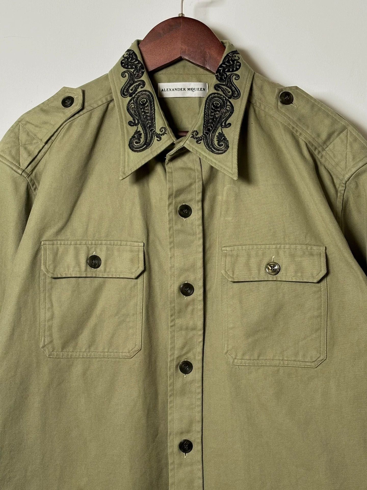 Alexander McQueen Green Long-Sleeve Button-Up Shirt XL Size US XL / EU 56 / 4 - 2 Thumbnail