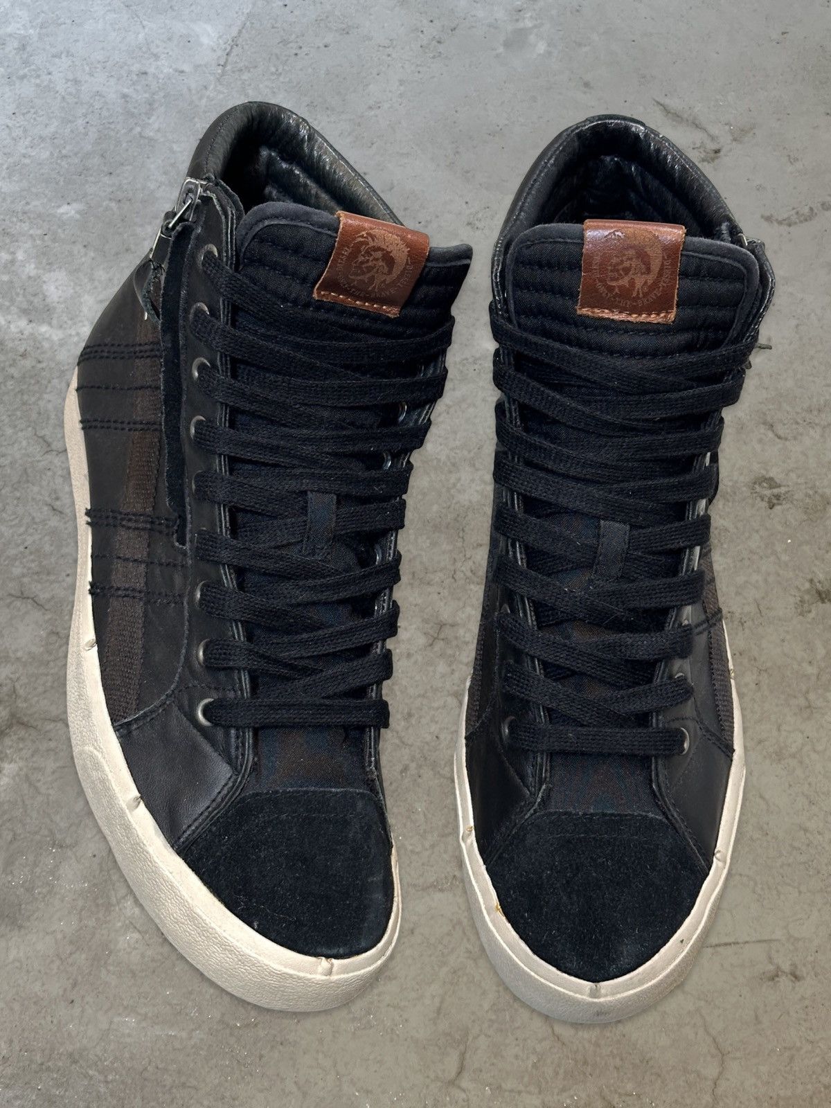 Diesel (FW15) D-STRING HI TOP Size US 9 / EU 42 - 1 Thumbnail