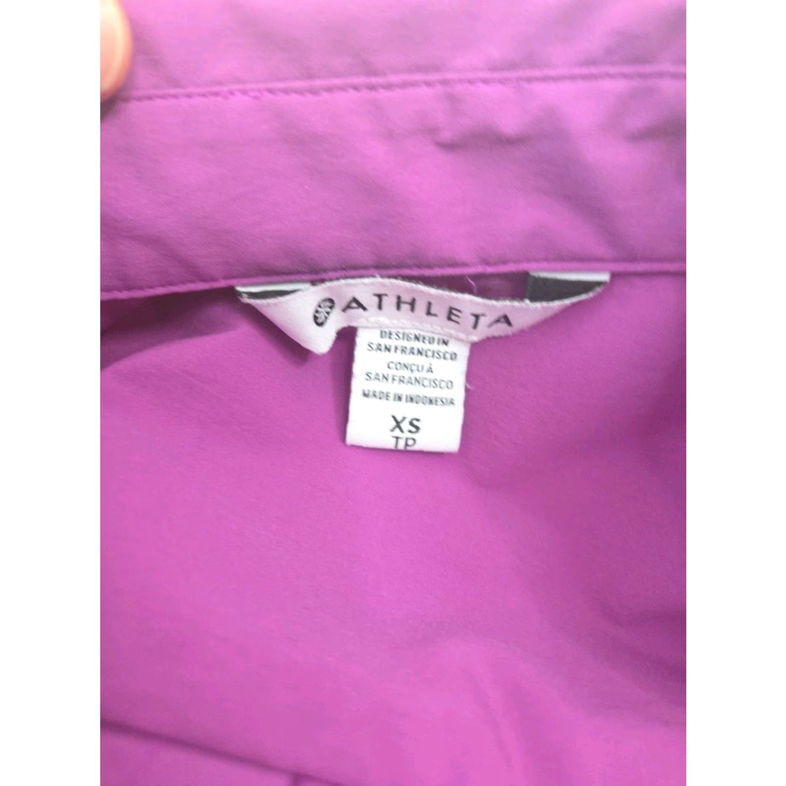 Athleta Athleta Shirt Women's XS Purple Oversized Button-Up Woven Poplin Performance Shirt Size XS / US 0-2 / IT 36-38 - 4 Thumbnail