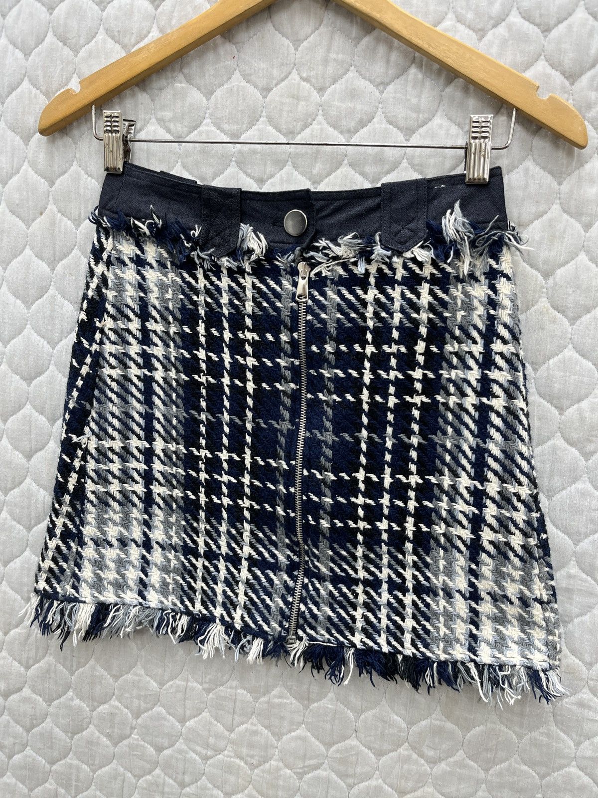 Zara 🔥🔥🔥STEALS ZARA TWEED MINI SKIRTS Size 26" / US 2 / IT 38 - 2 Thumbnail