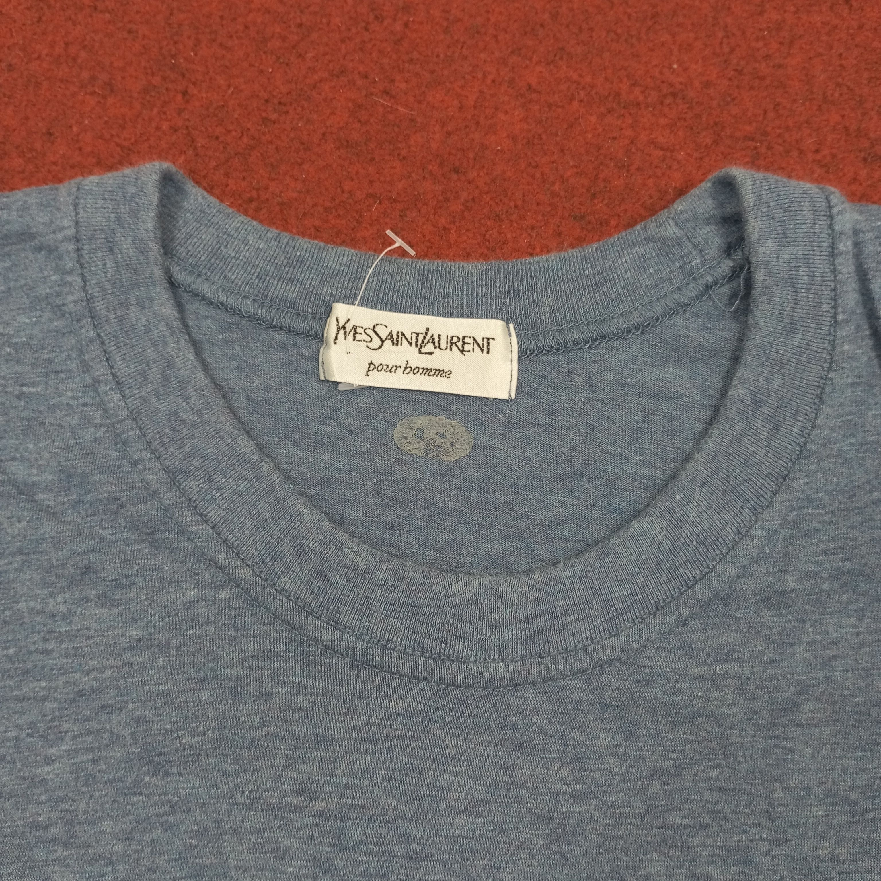 Vintage × Yves Saint Laurent Yves Saint Laurent Fashion Brand YSL Logo Design Tshirt Size US M / EU 48-50 / 2 - 4 Thumbnail