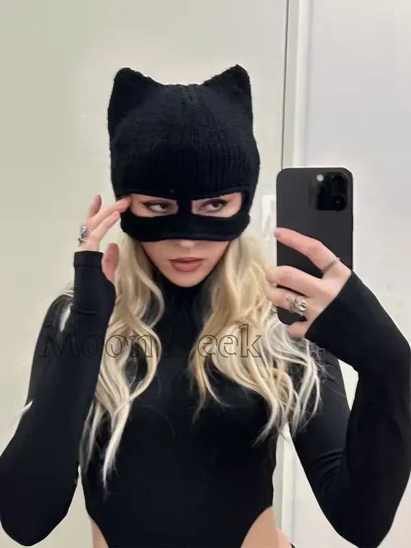 Japanese Brand Black cat hat . Catwoman mask . Balaclava ski mask . Eras Size ONE SIZE - 1 Thumbnail