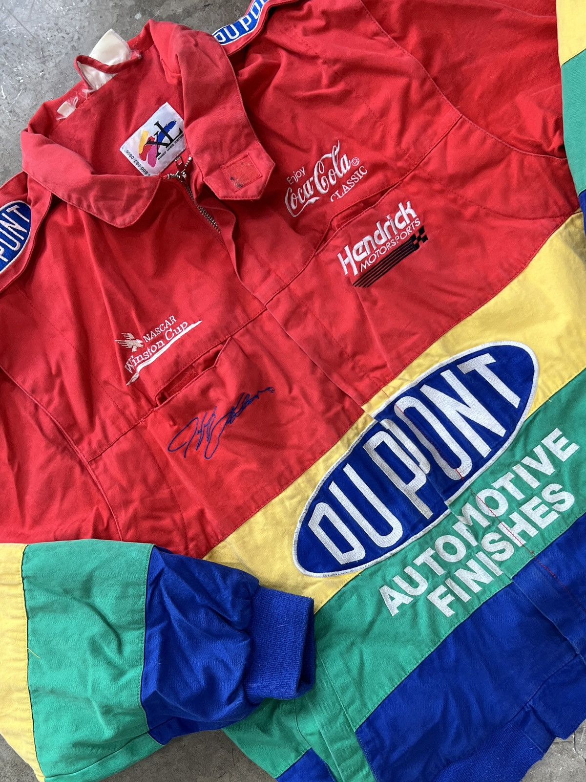 NASCAR × Vintage Vintage Jeff Gordon NASCAR DuPont Rainbow Jacket Sz. XL Size US XL / EU 56 / 4 - 1 Thumbnail